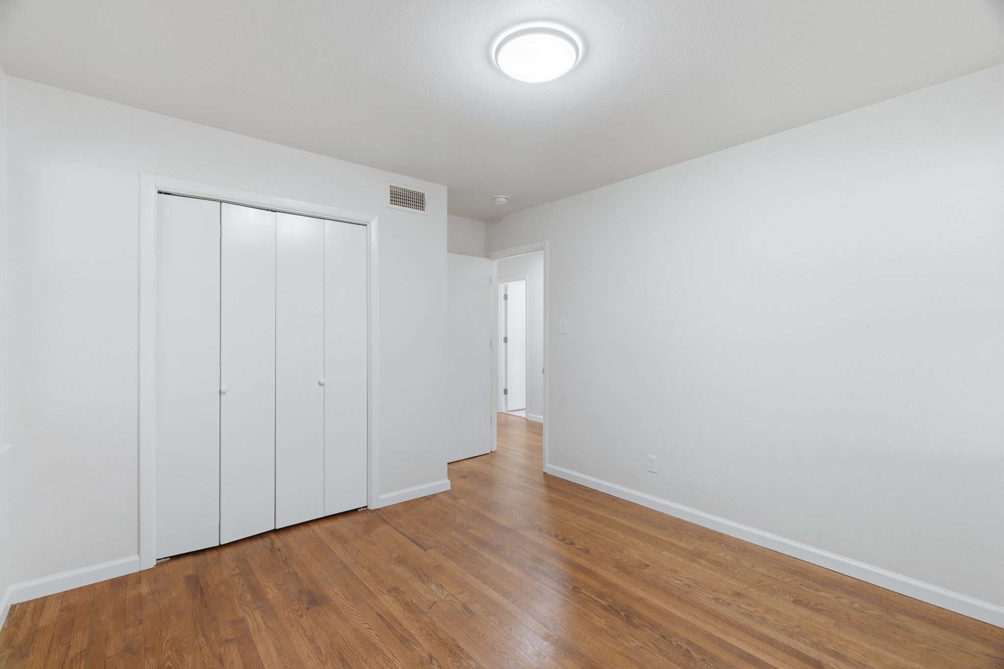 1333 Northlake Drive