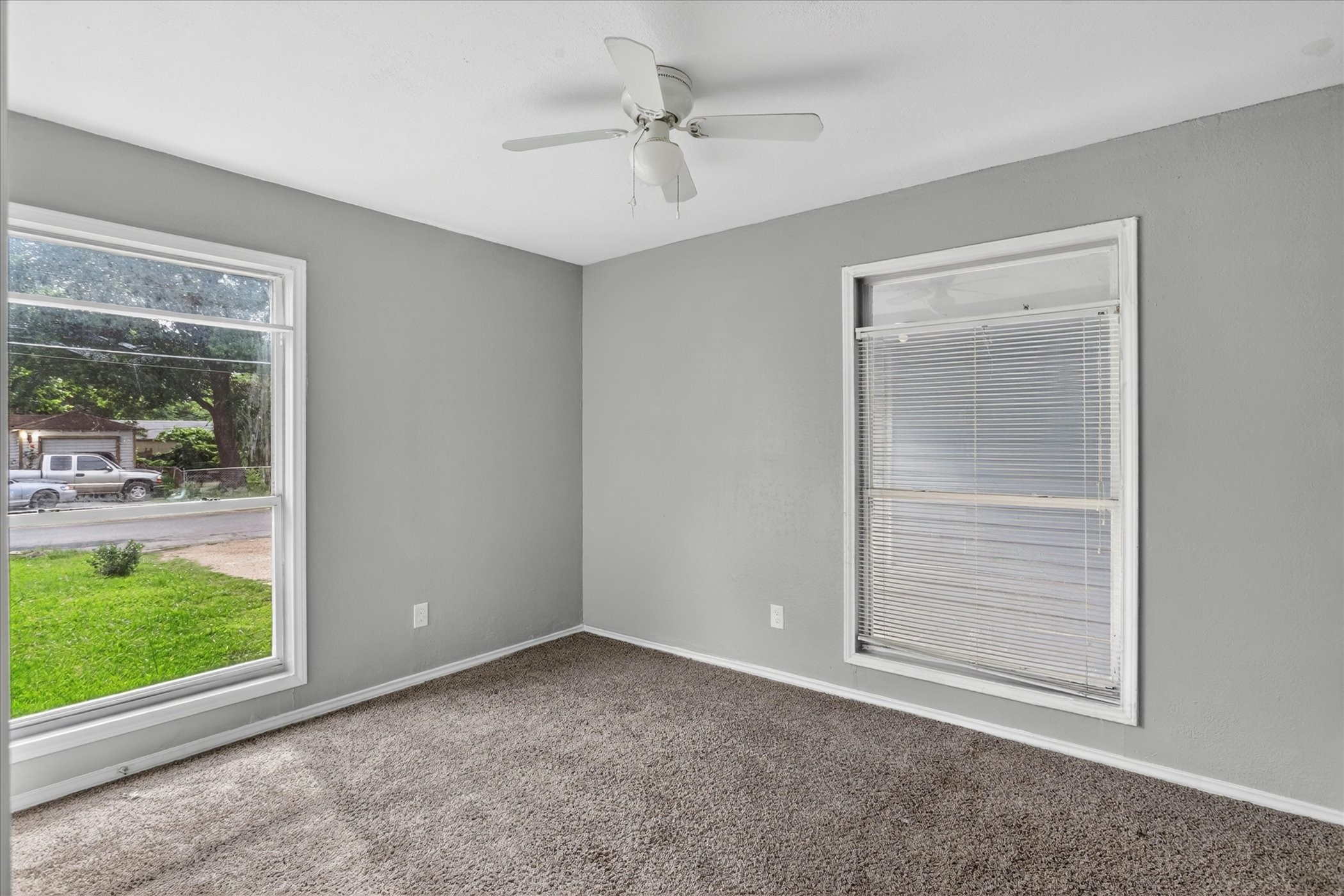 8752 Woodcastle Drive
