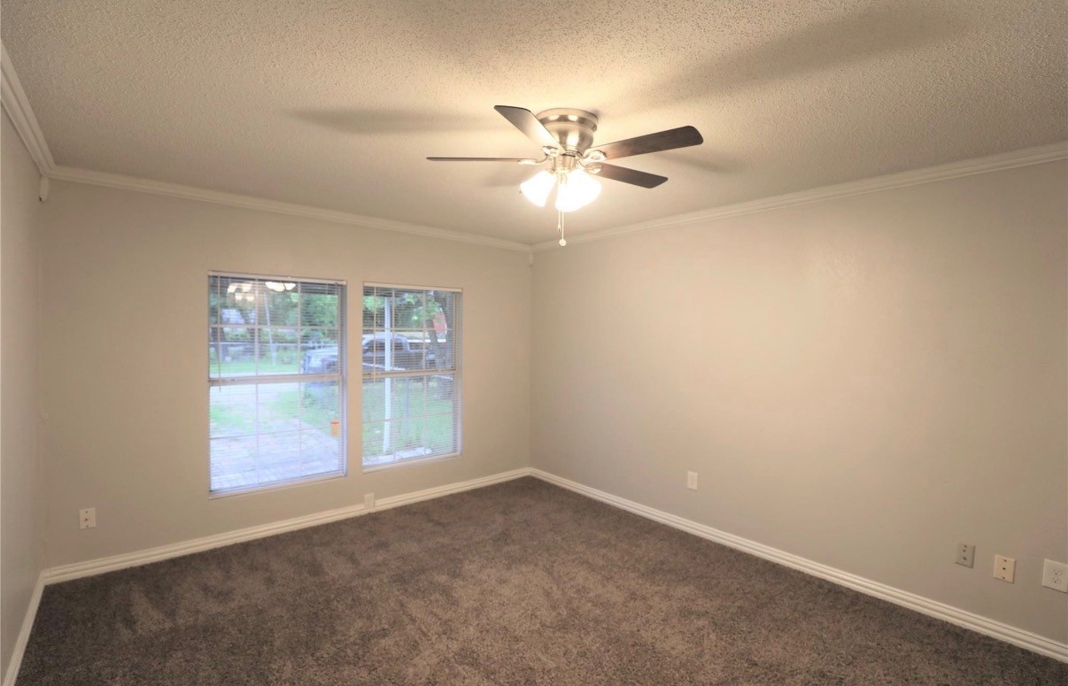 8752 Woodcastle Drive
