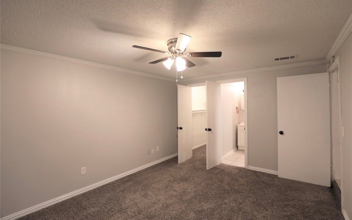 8752 Woodcastle Drive