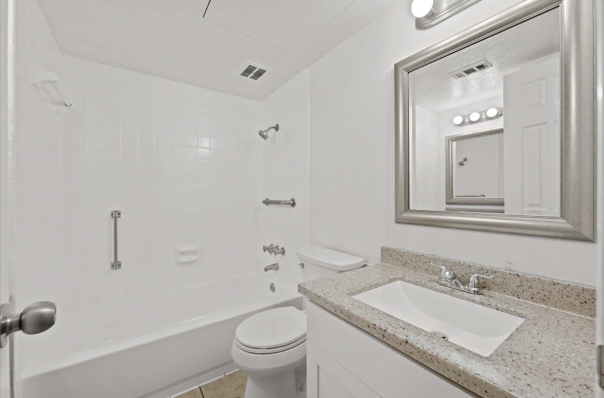 3121 Park Lane 1130
