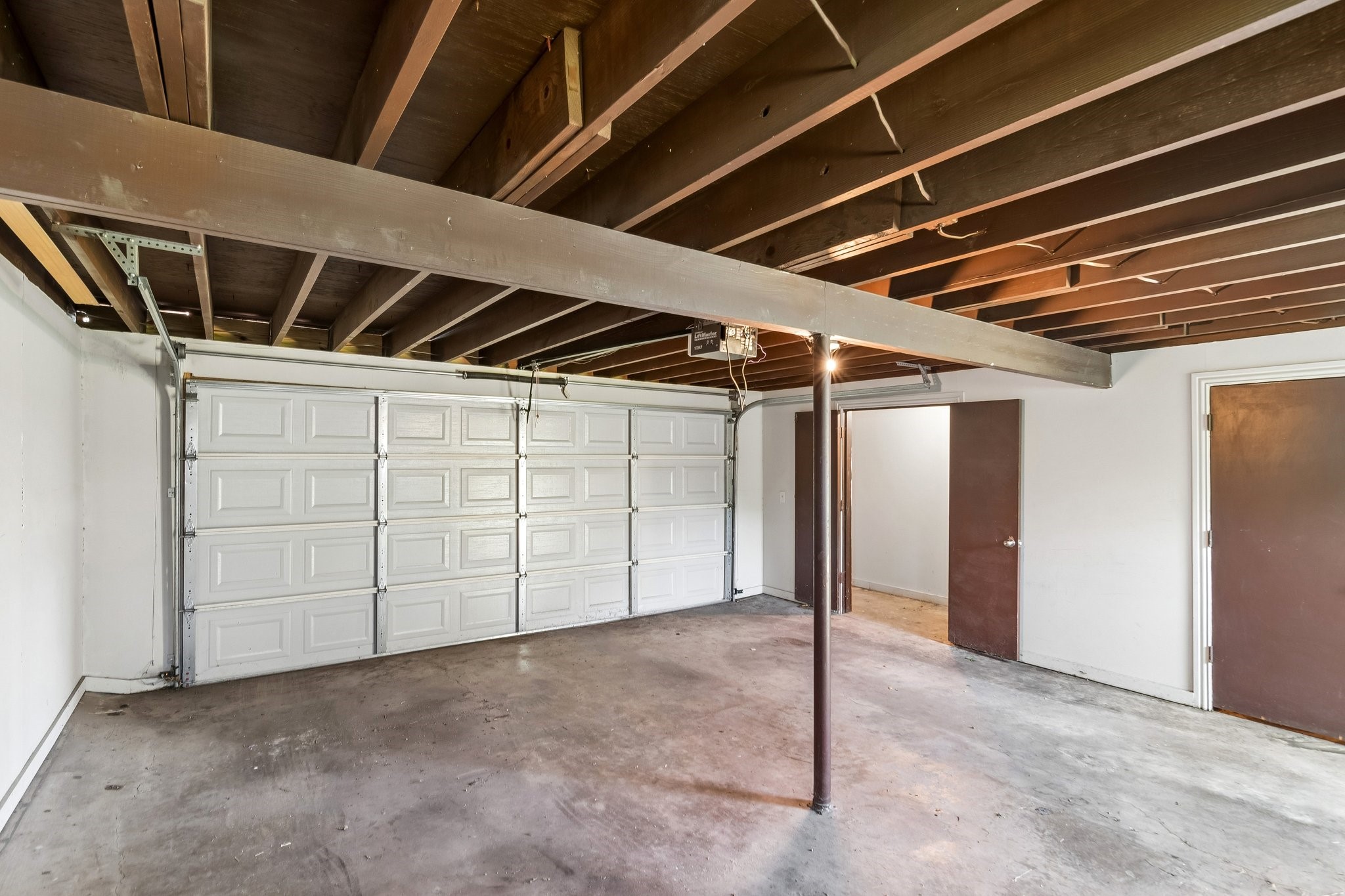 13203 - 13205 Kit Lane