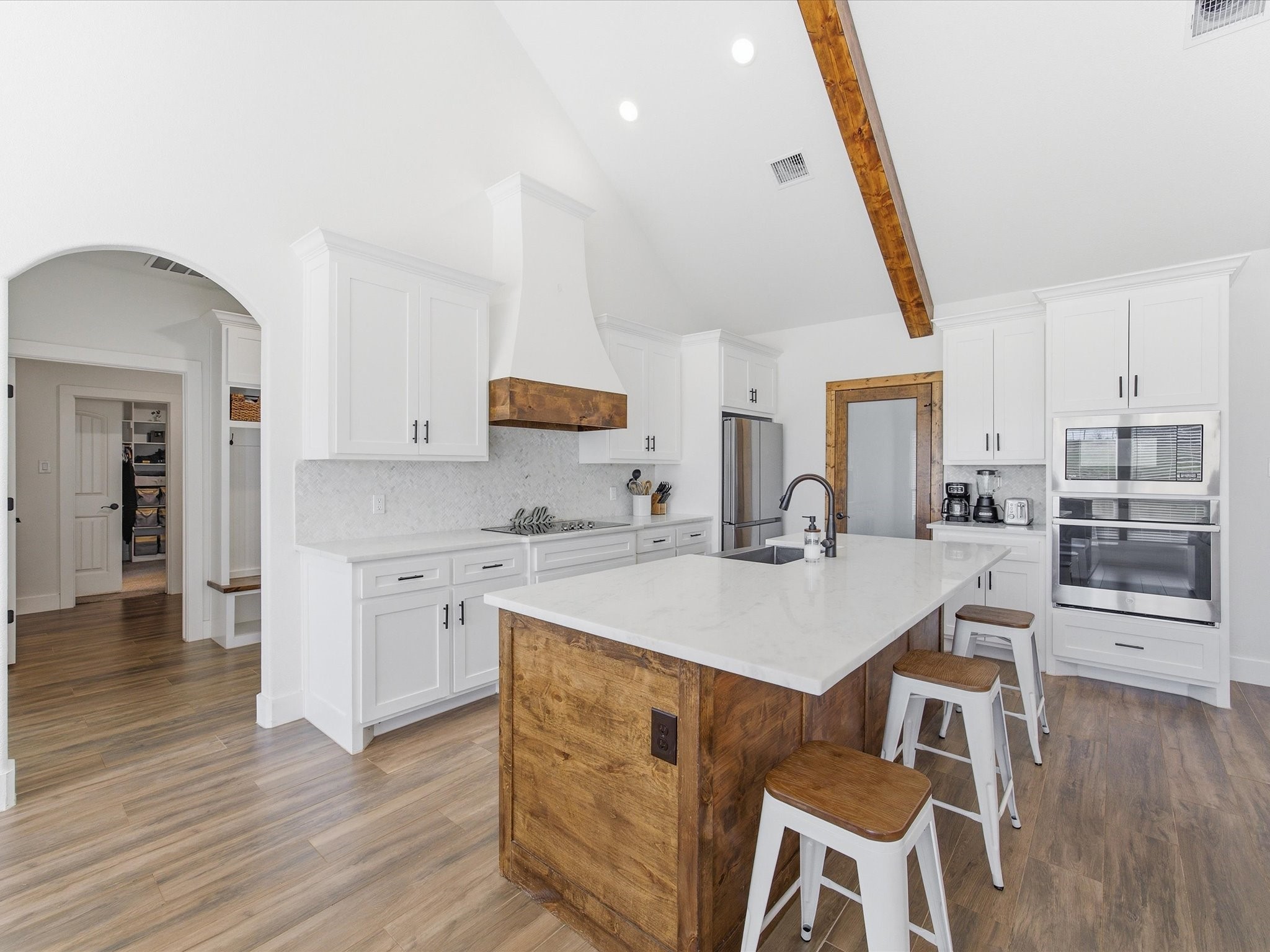 356 Scenic Wood Drive