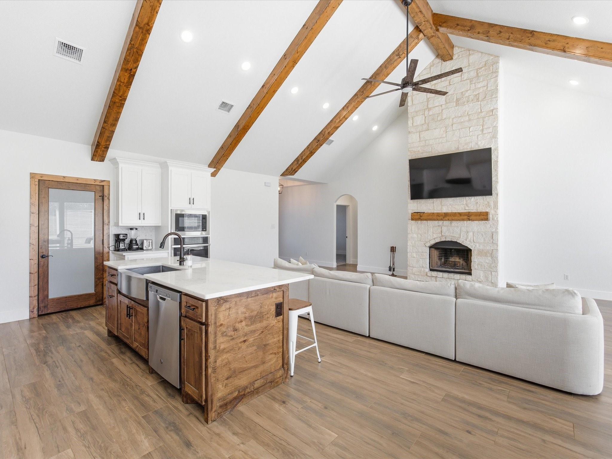 356 Scenic Wood Drive