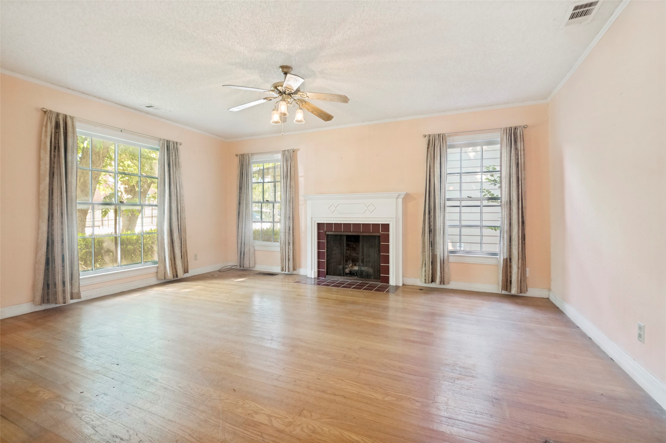6322 Covington Lane