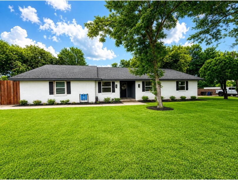 112 Lariat Trail