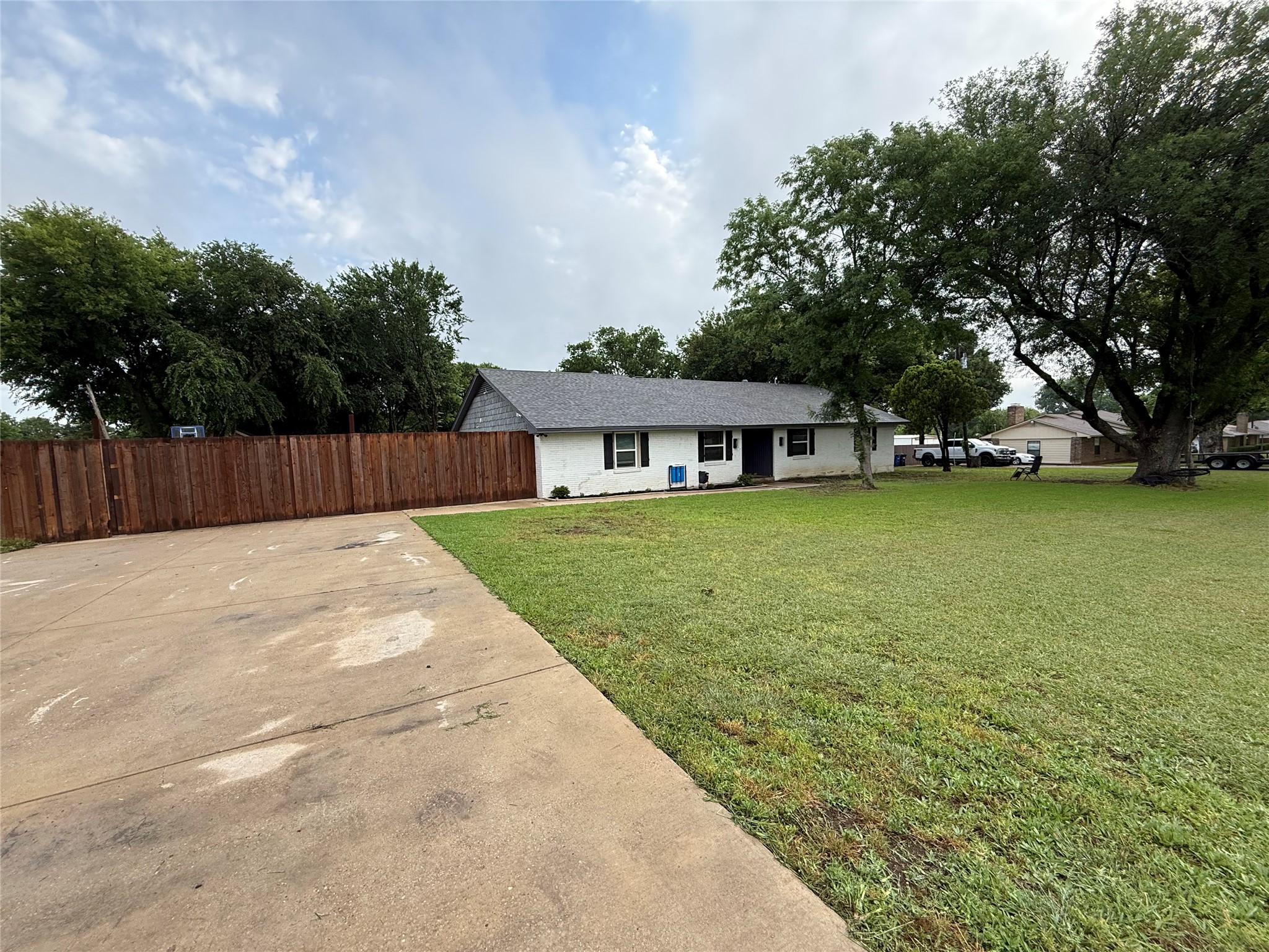 112 Lariat Trail