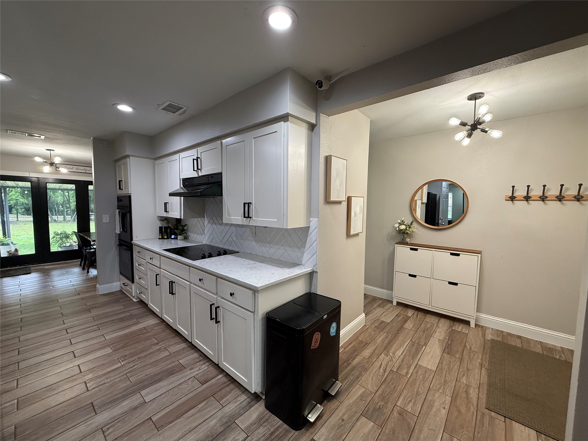 112 Lariat Trail