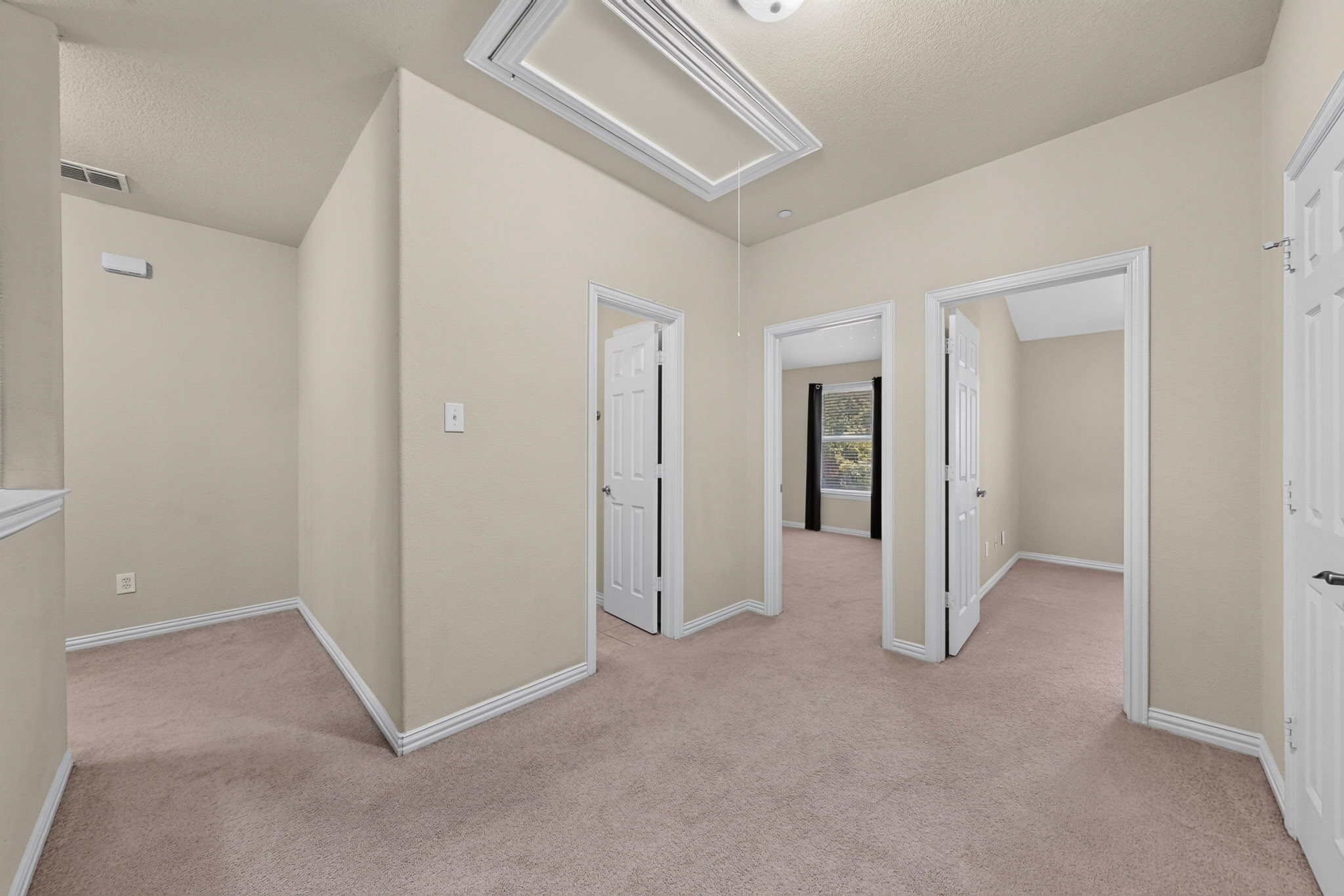 8712 San Bernard Street