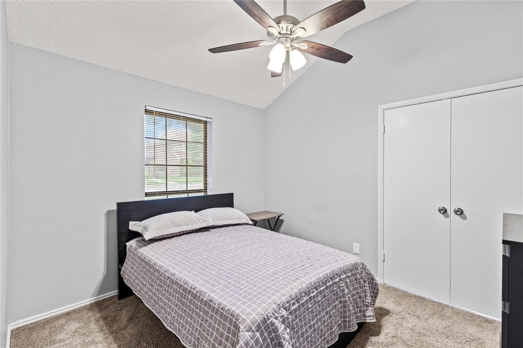 2910 Menlo Park Lane