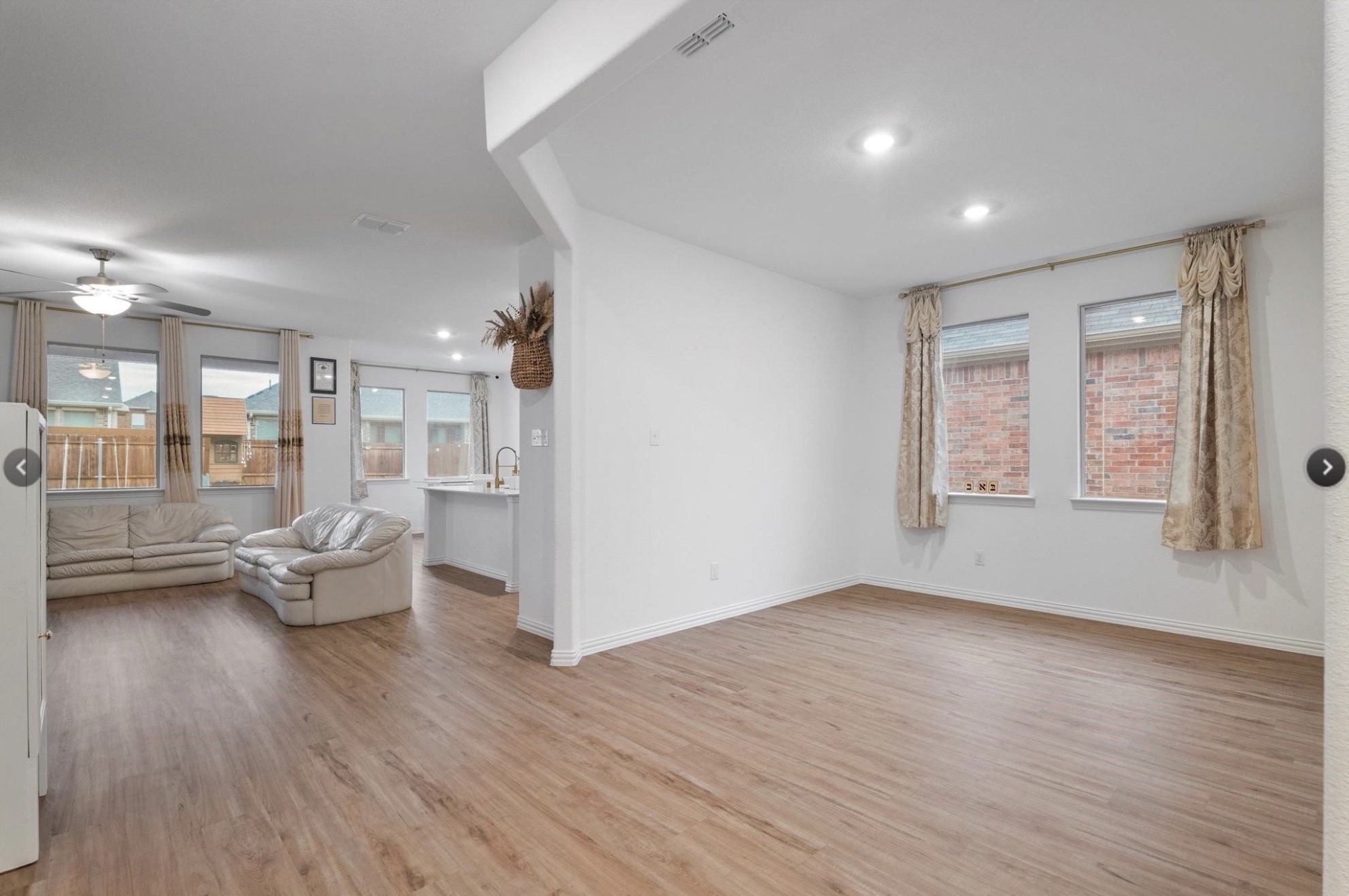 221 Ardsley Lane