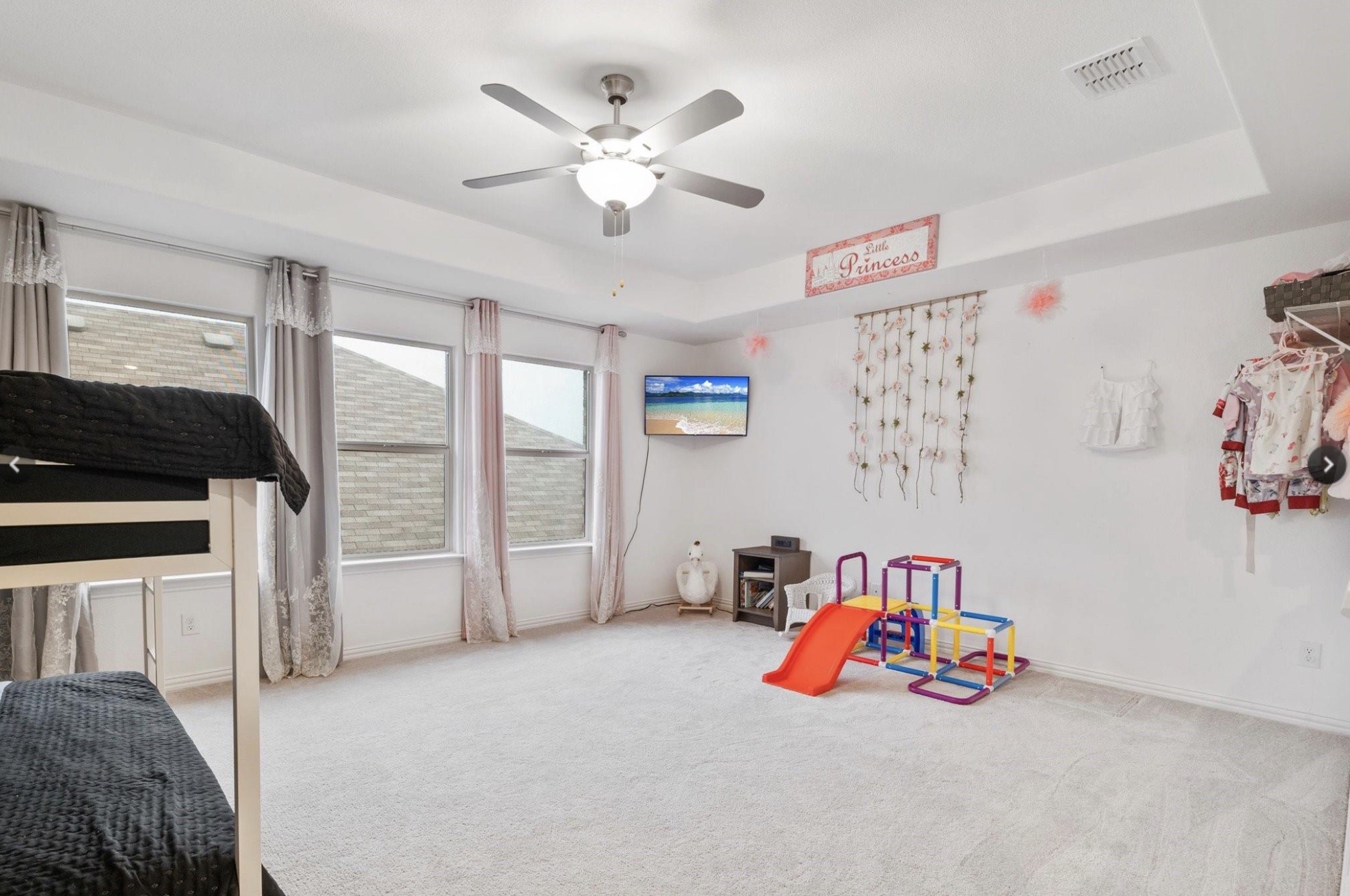 221 Ardsley Lane