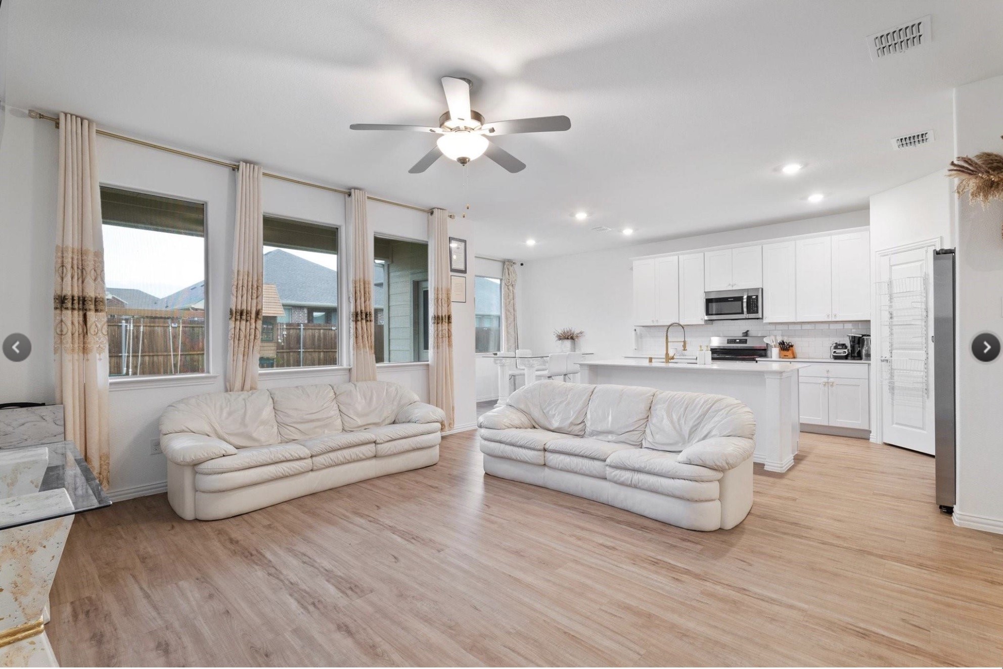 221 Ardsley Lane