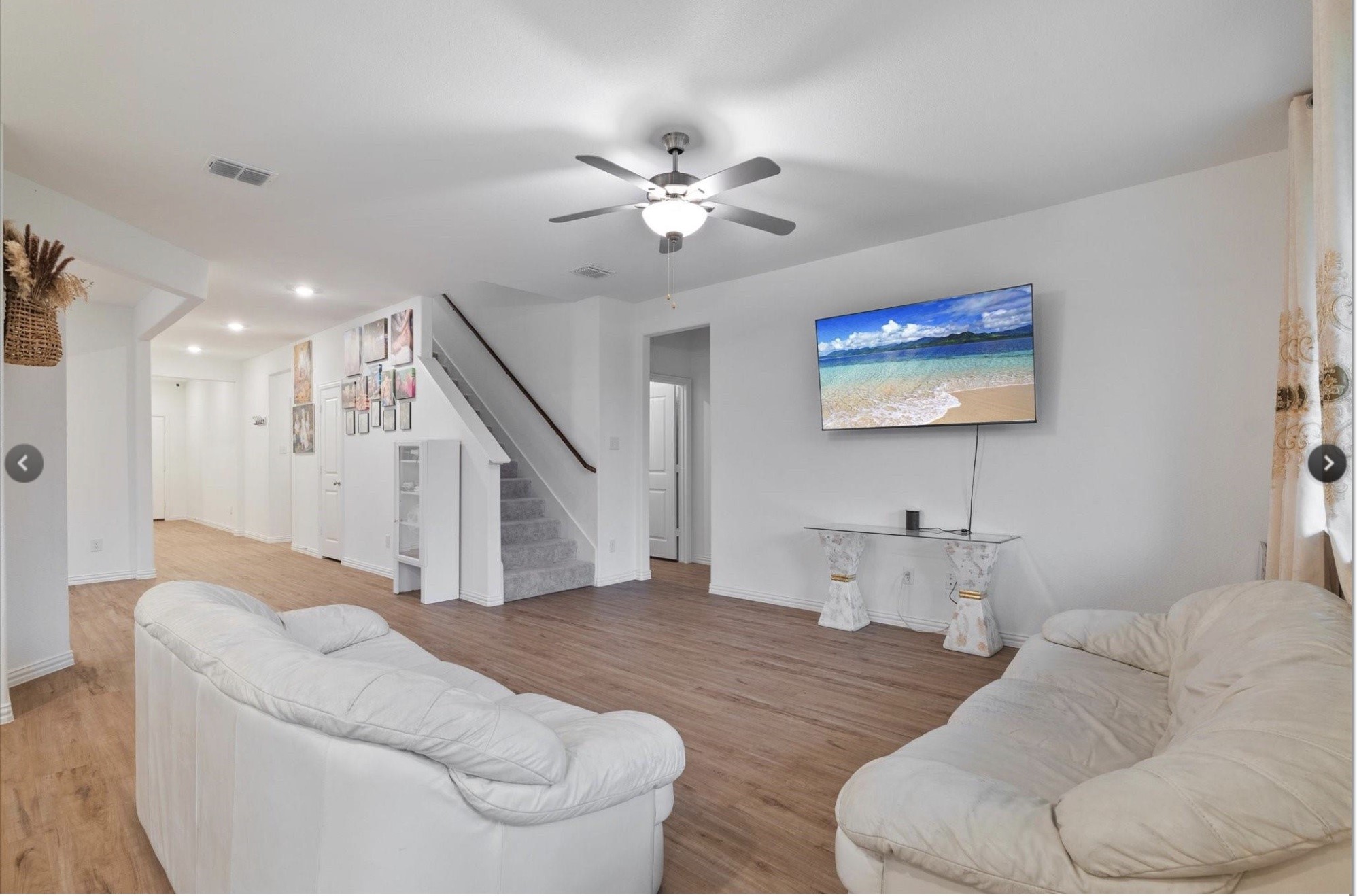 221 Ardsley Lane