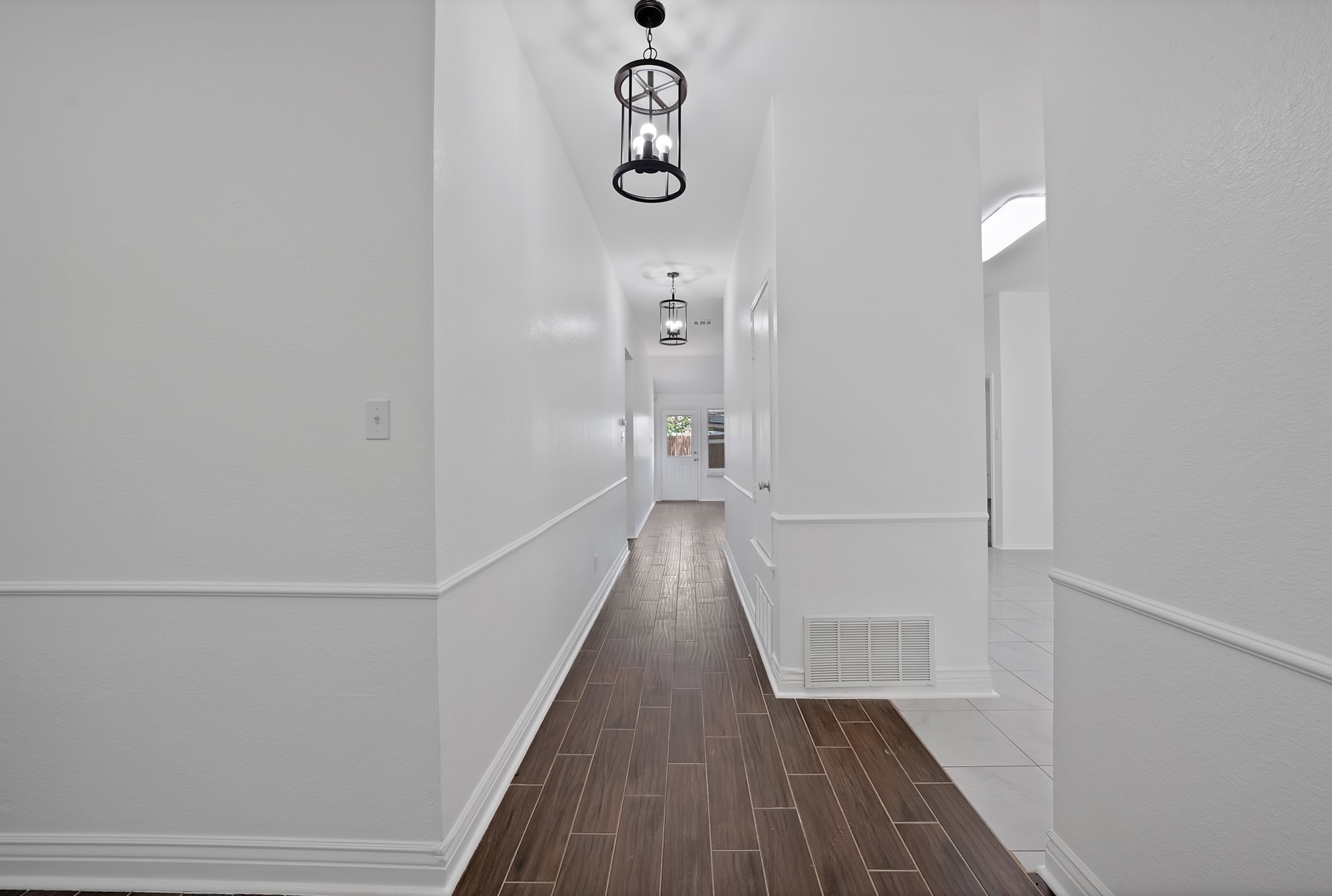 1002 Manassas Drive