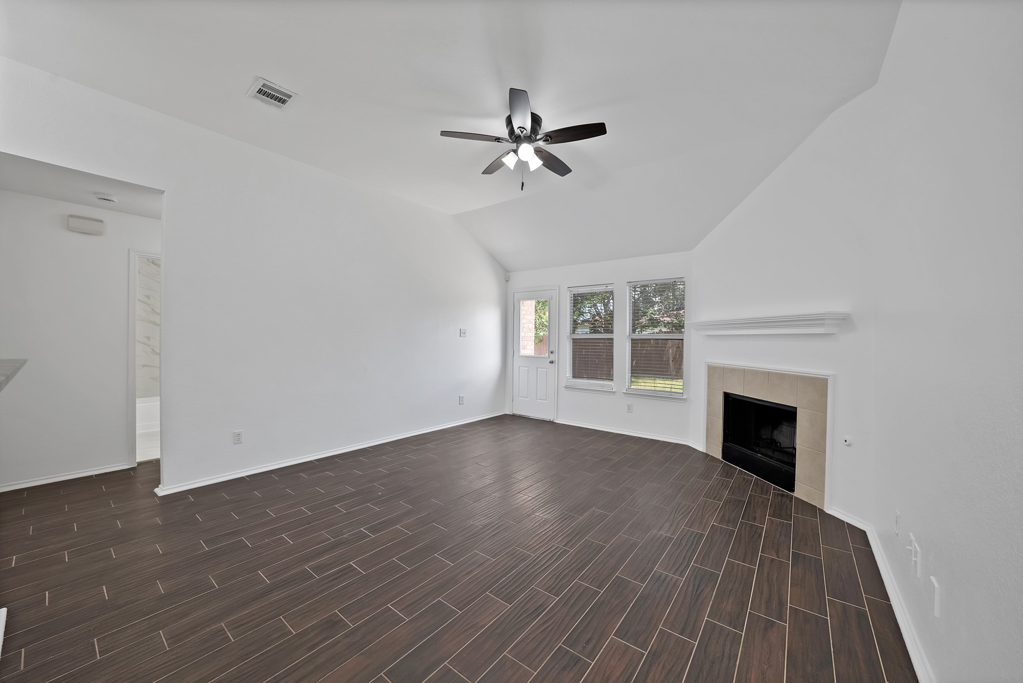 1002 Manassas Drive