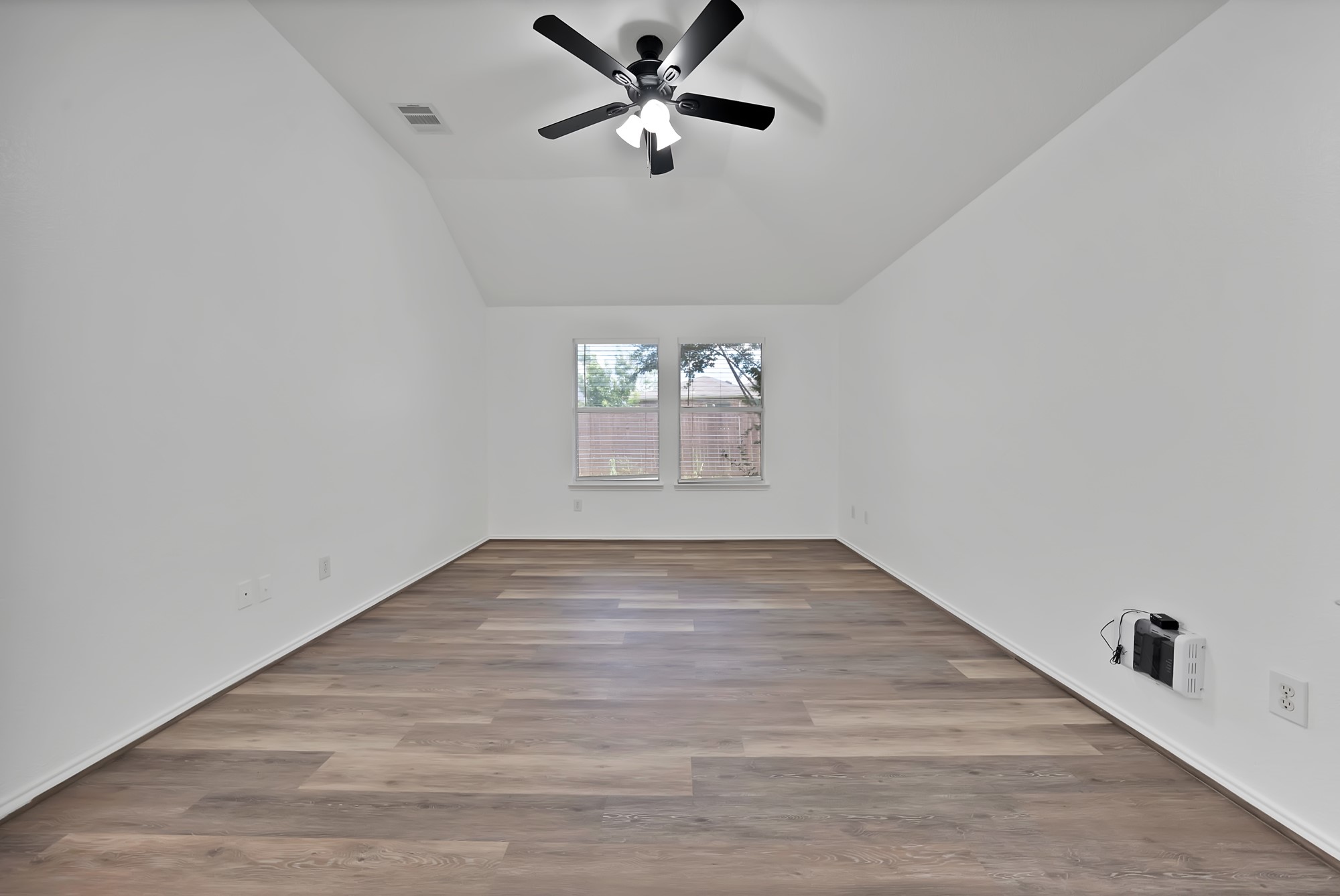1002 Manassas Drive