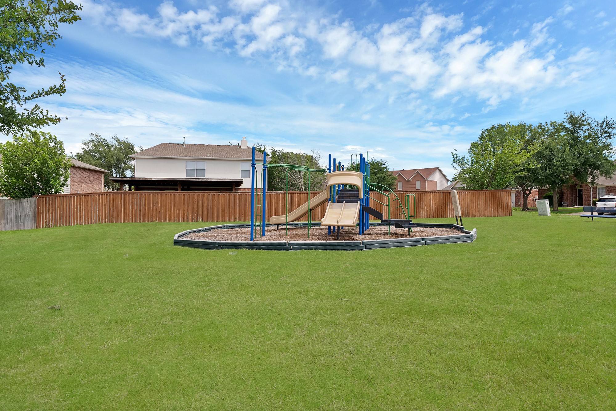 1002 Manassas Drive