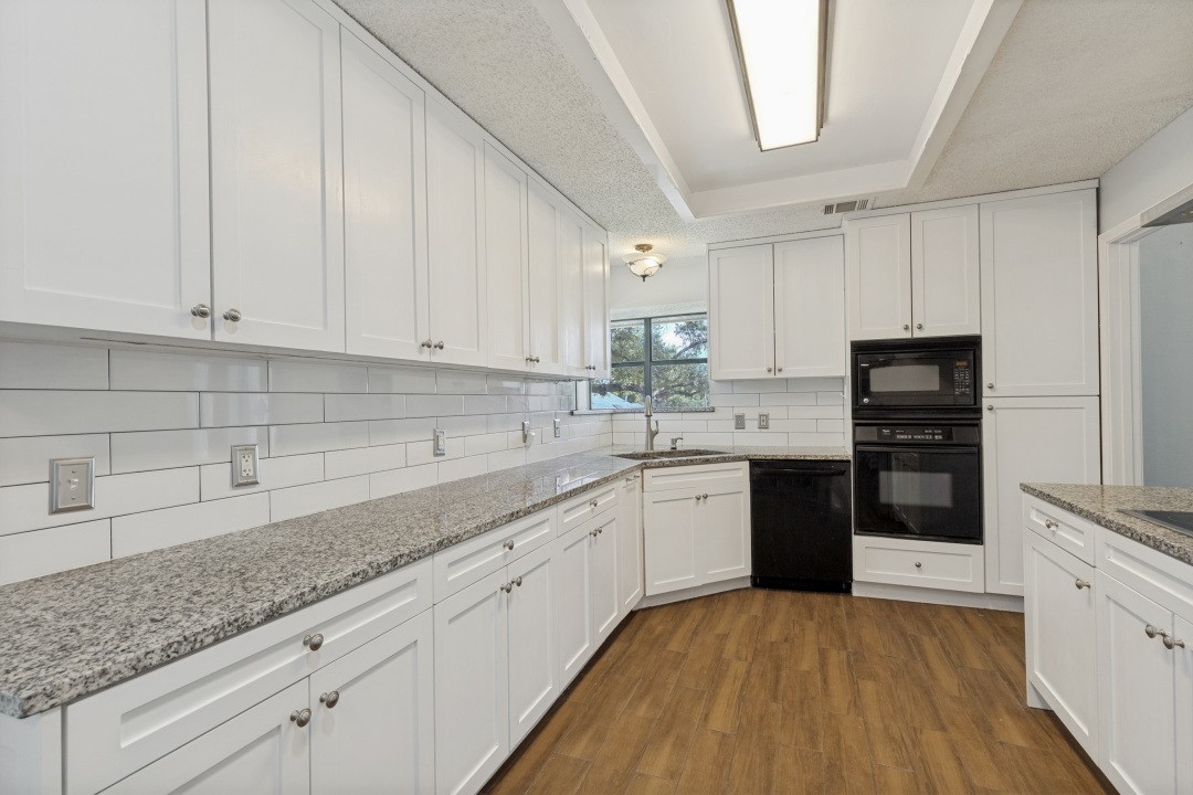 1207 Magnolia Drive
