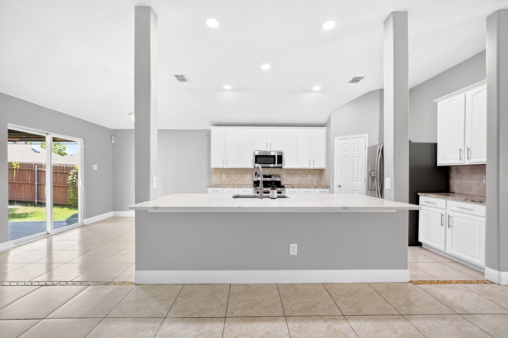 925 Cedar Creek Drive