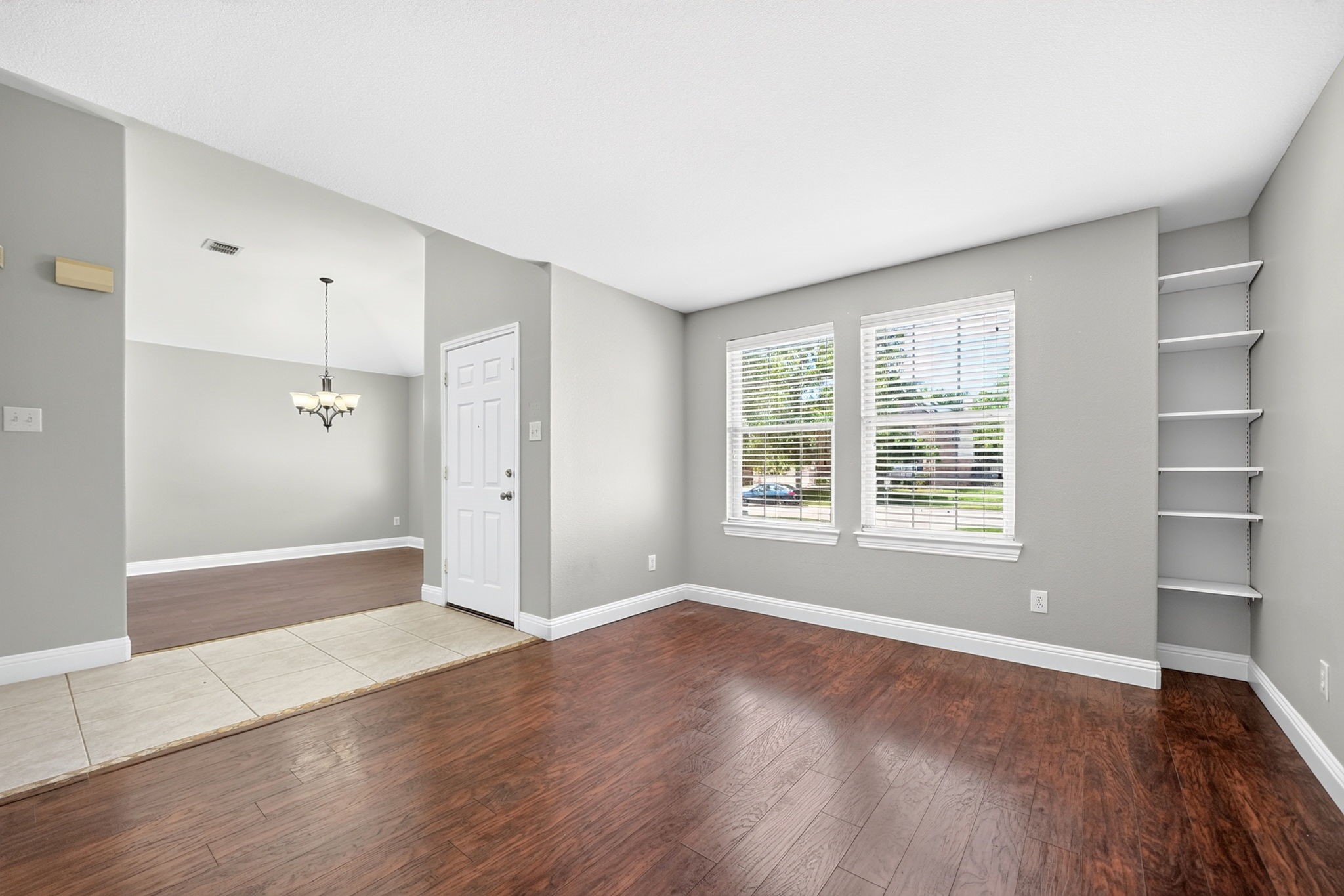 925 Cedar Creek Drive