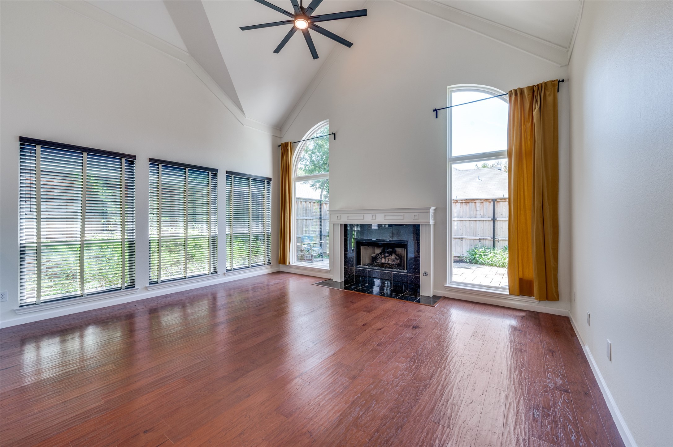 3772 Waterside Court