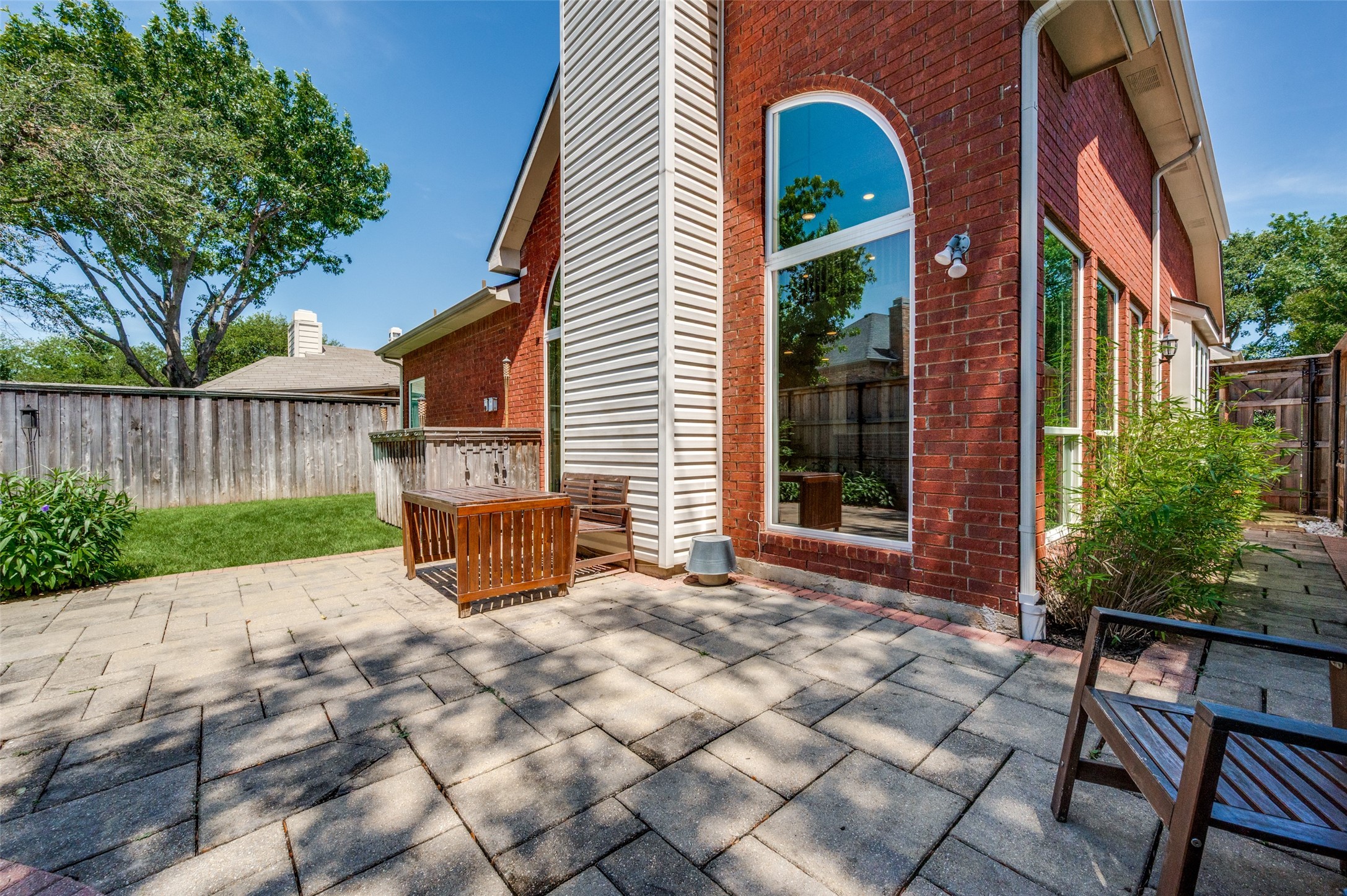 3772 Waterside Court