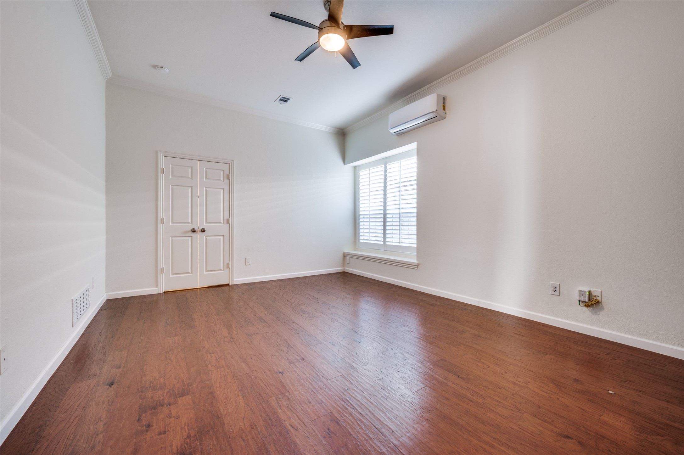 3772 Waterside Court