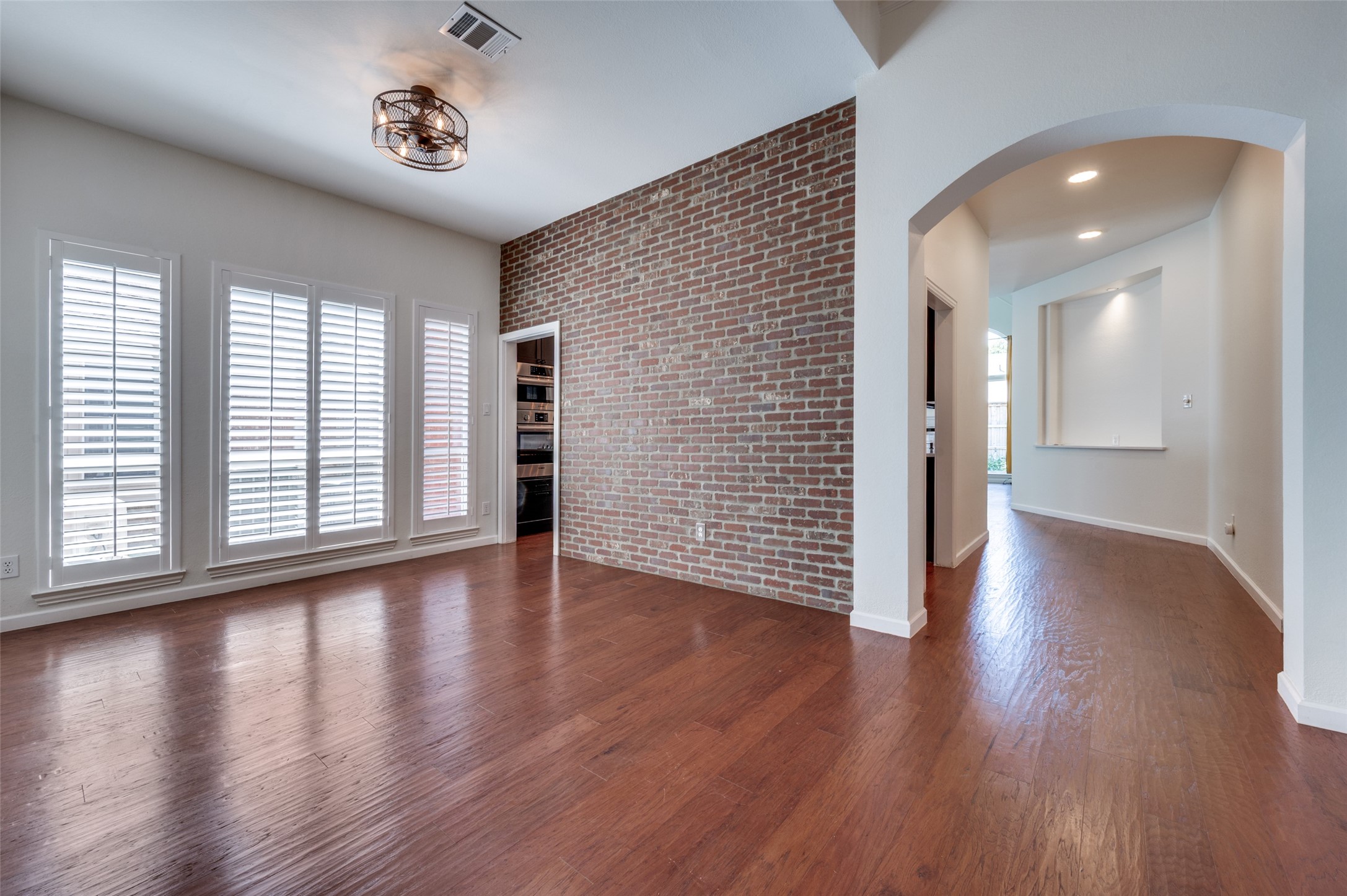 3772 Waterside Court