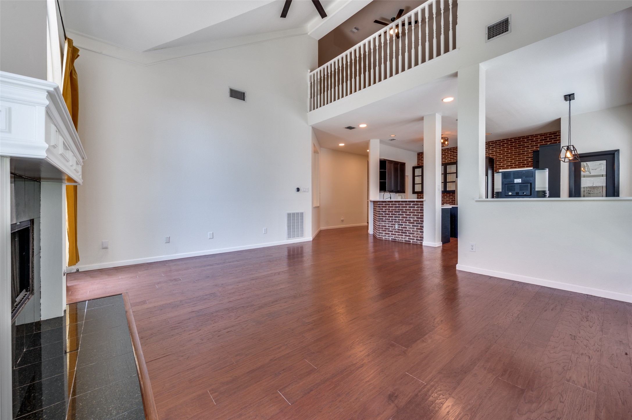 3772 Waterside Court