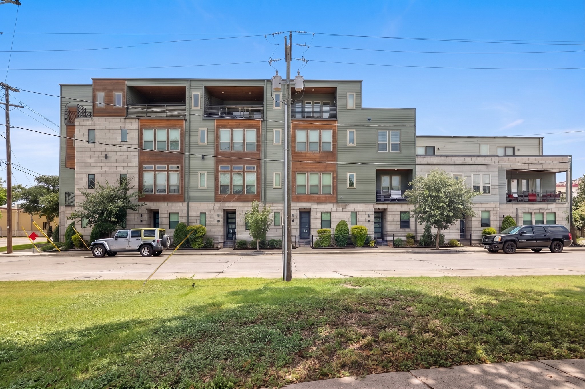 3170 Carmel Street 106