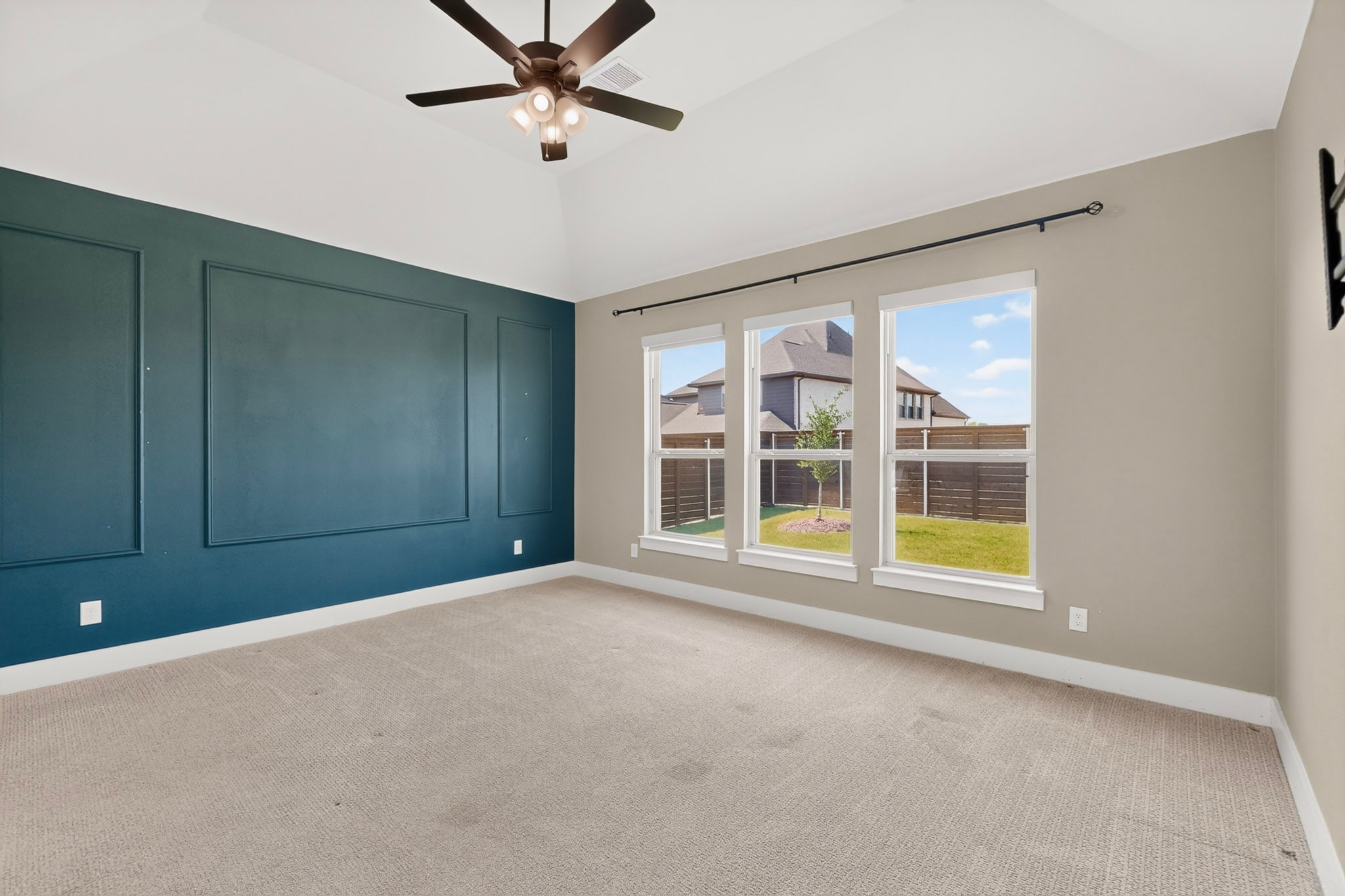 1809 Rustic Vine Road