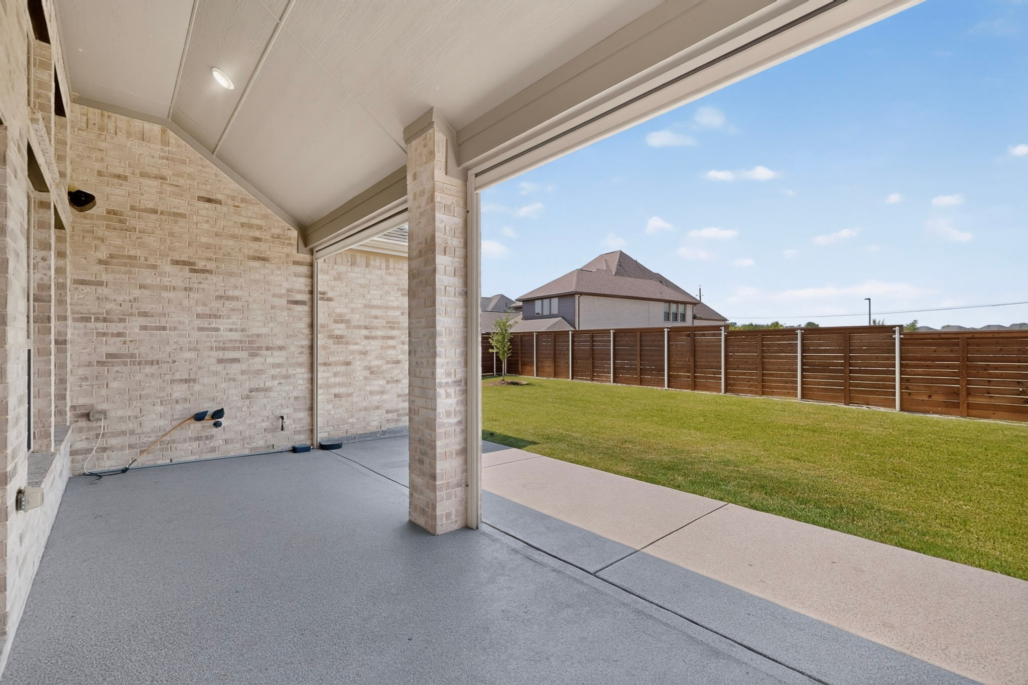 1809 Rustic Vine Road