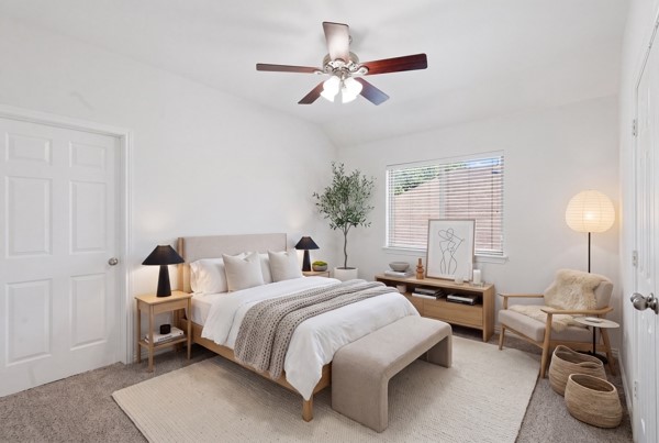 6974 Shoreview