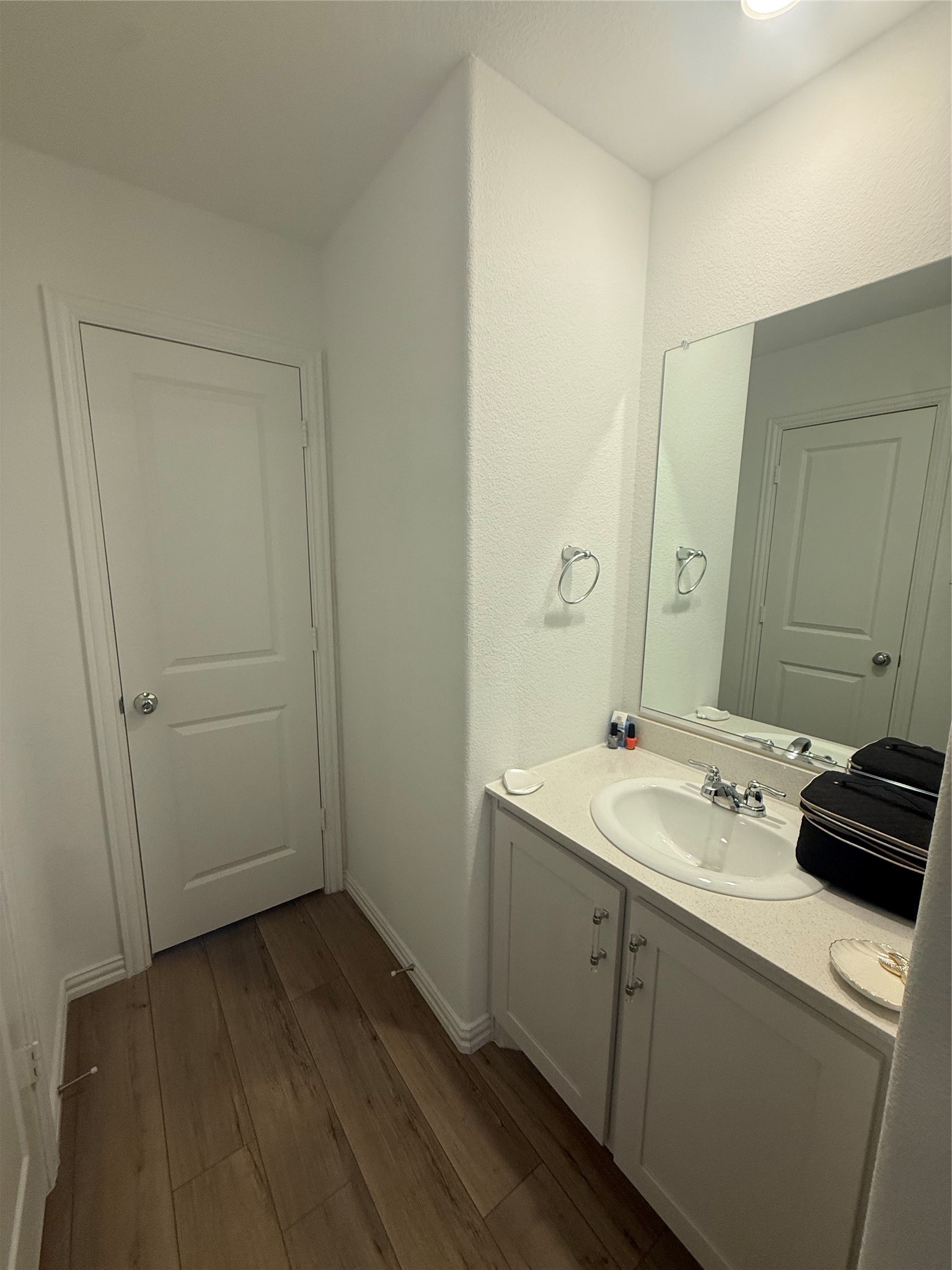 3153 Beechwood