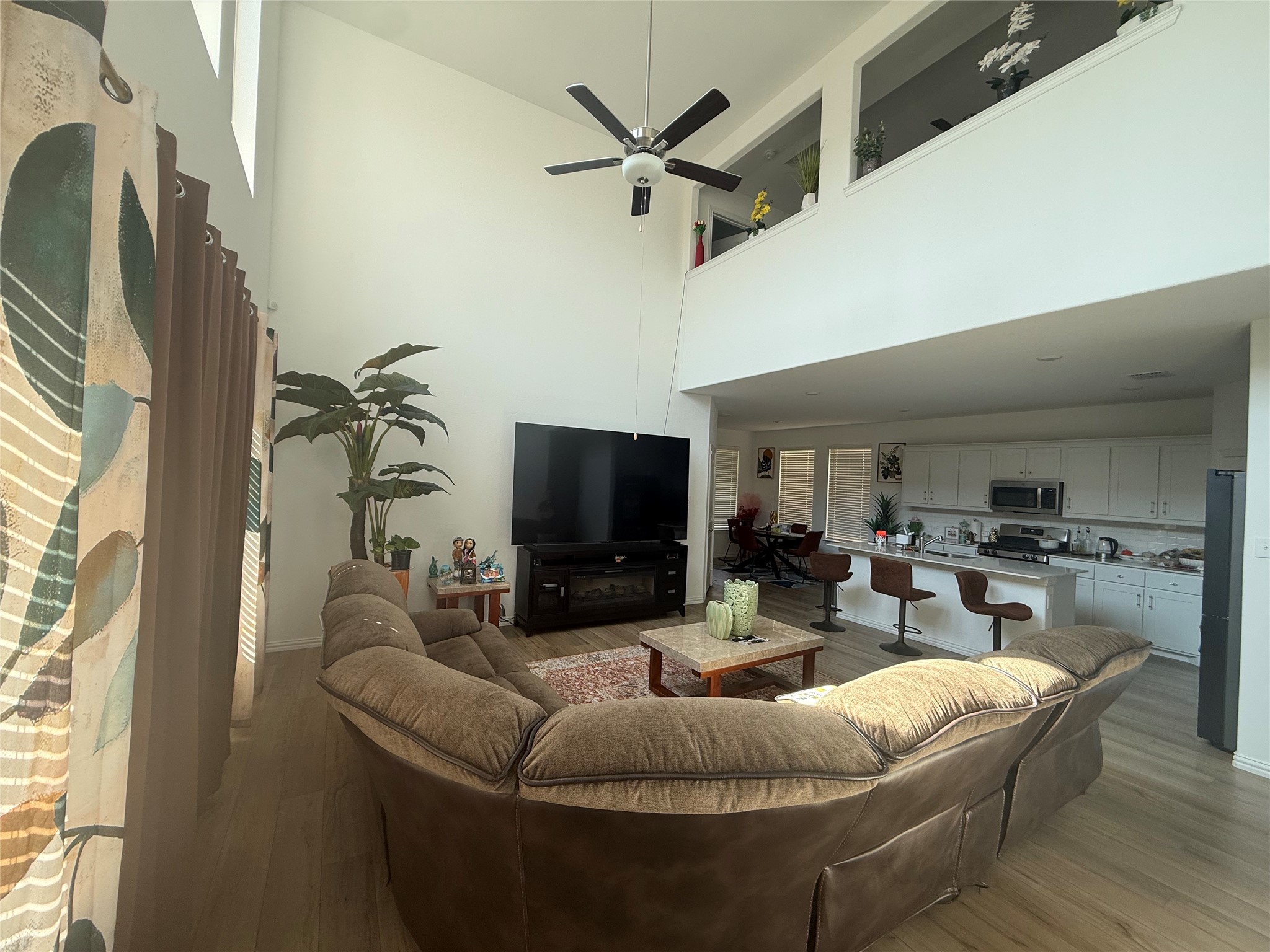 3153 Beechwood