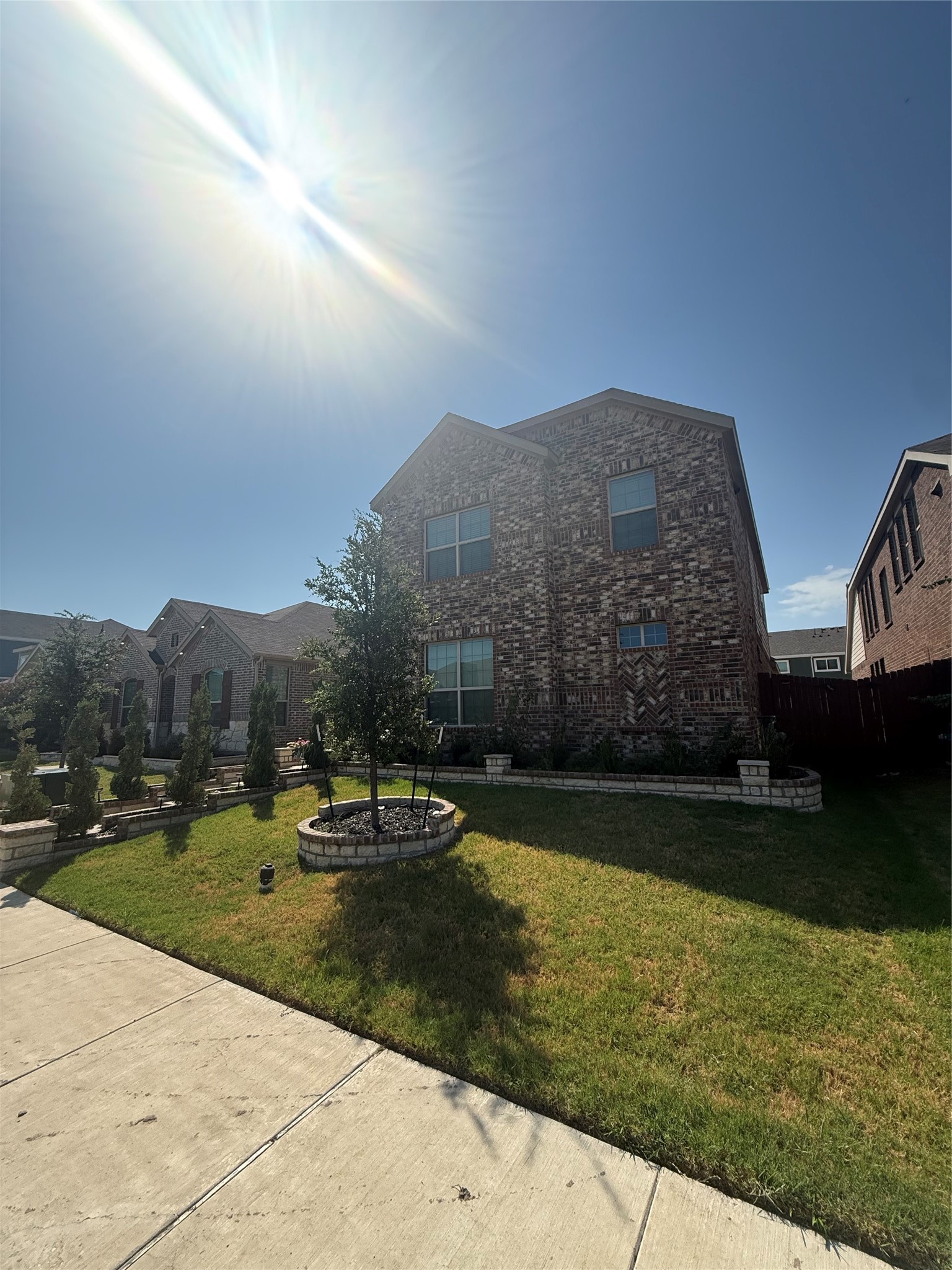 3153 Beechwood
