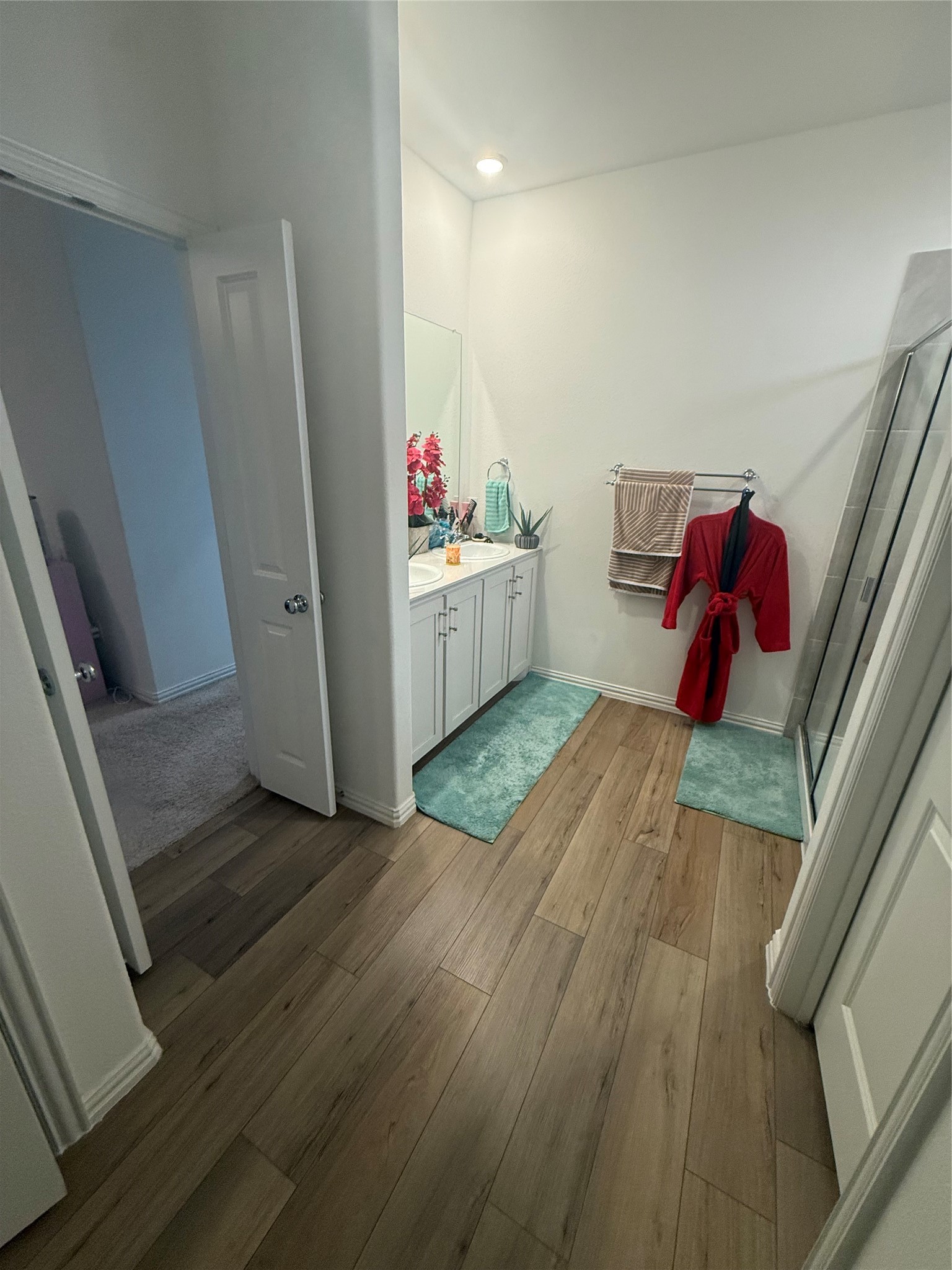 3153 Beechwood