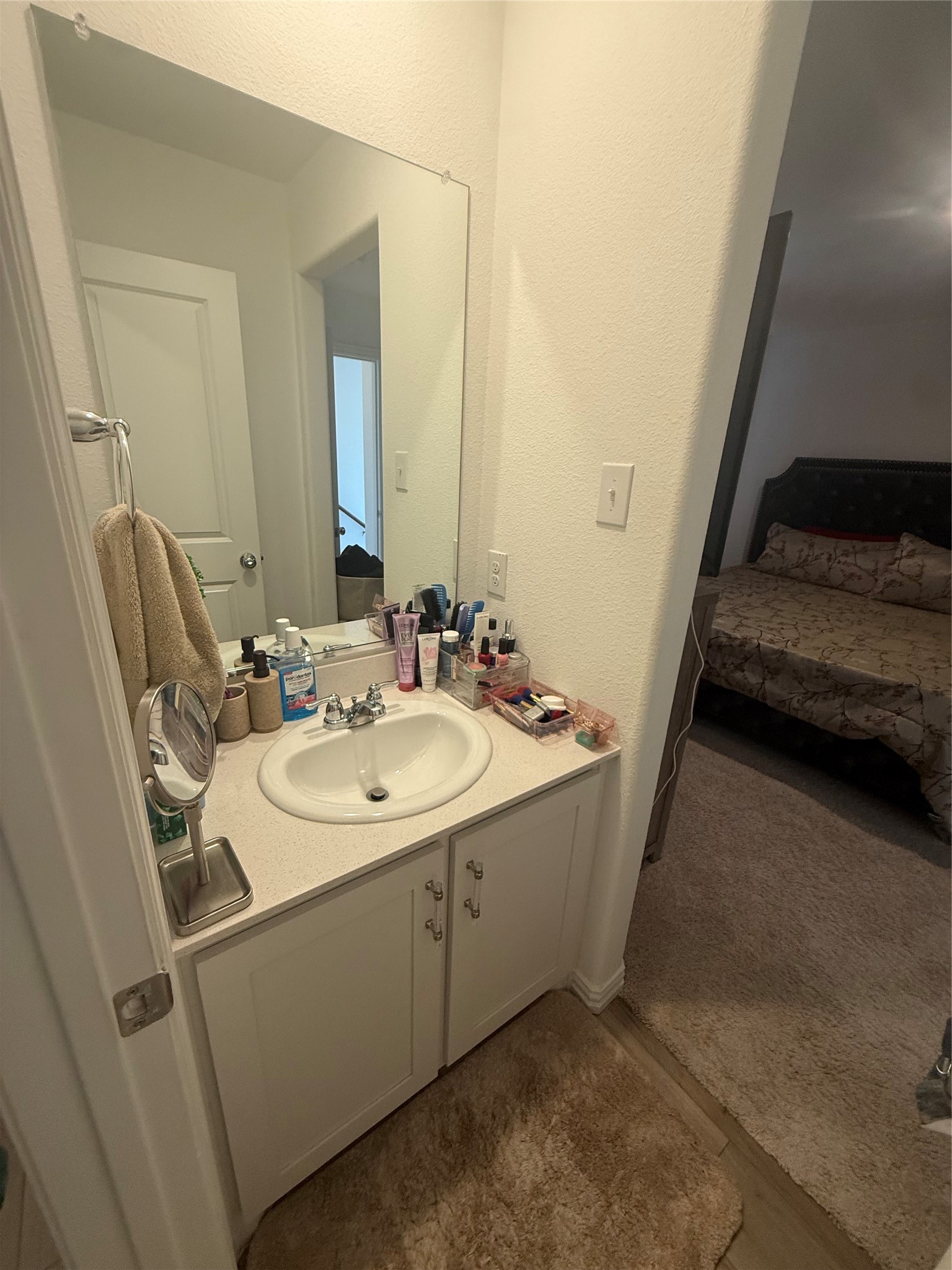 3153 Beechwood