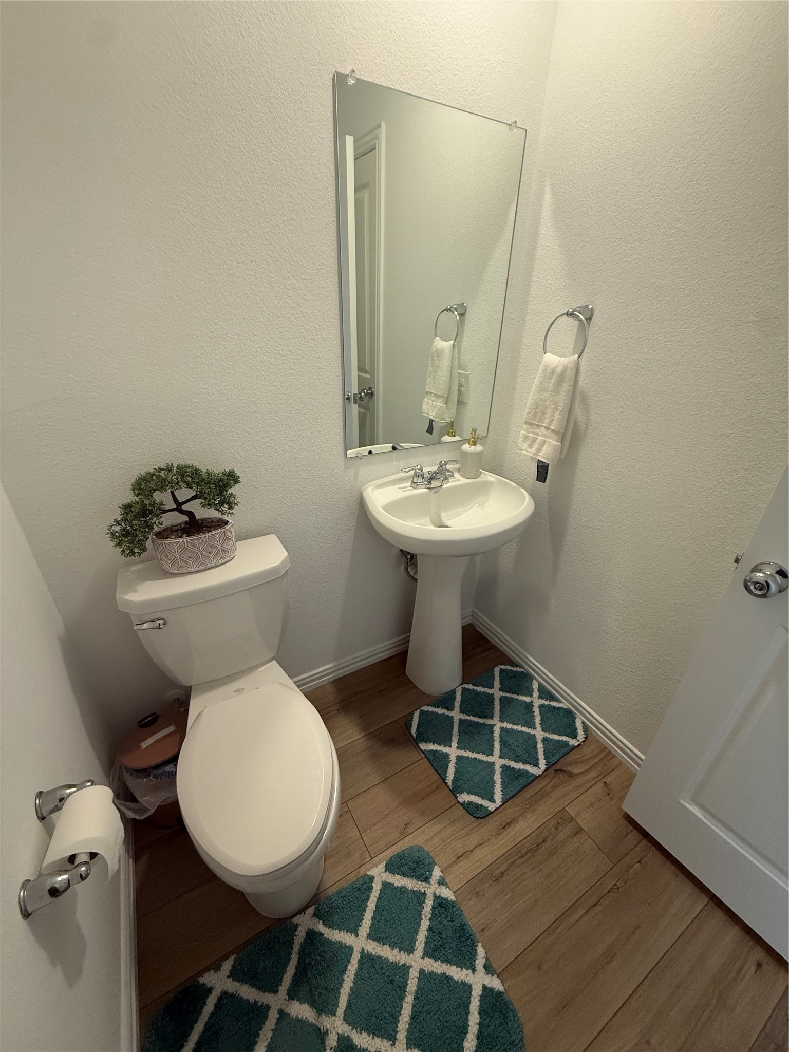 3153 Beechwood
