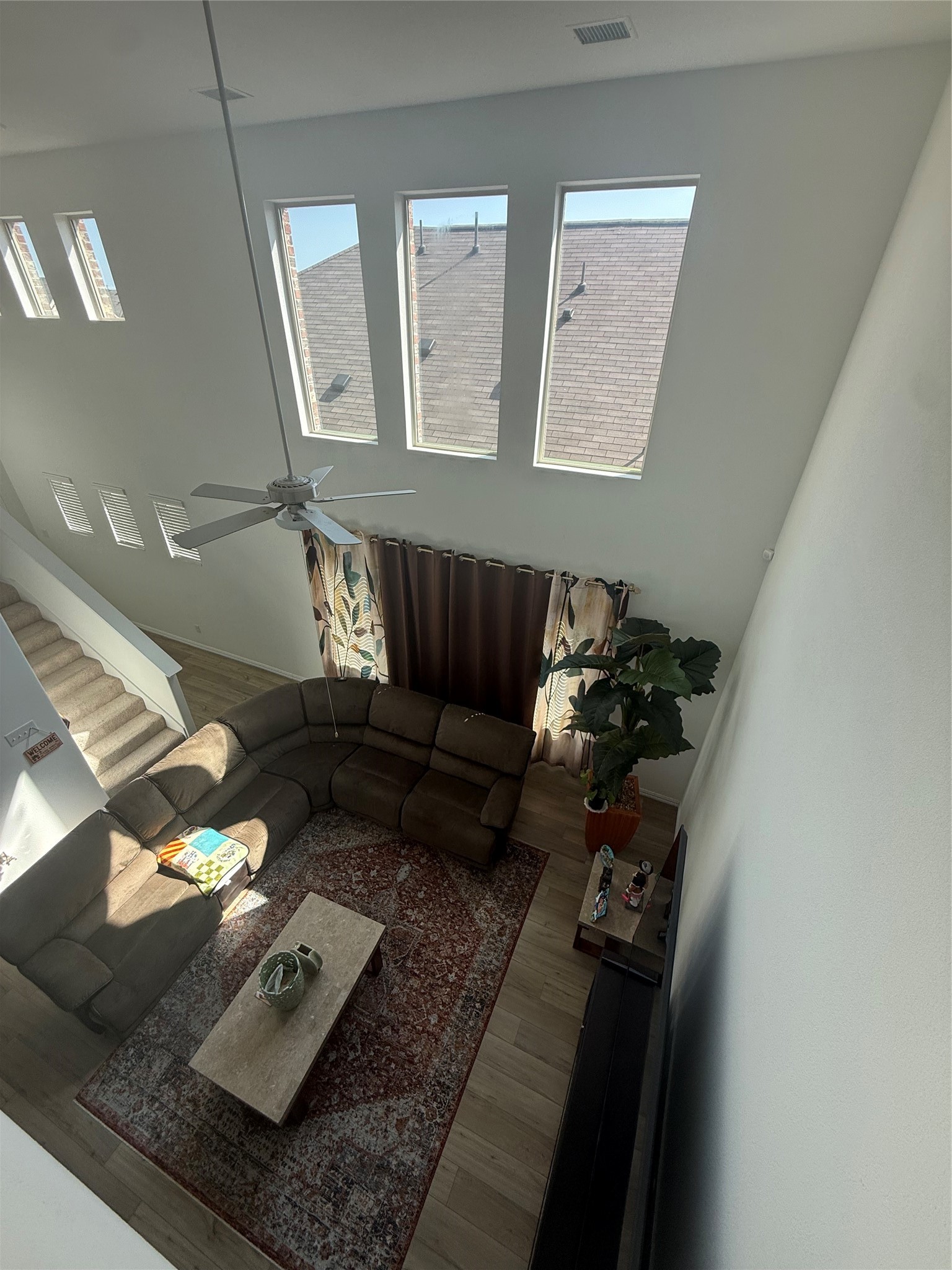 3153 Beechwood