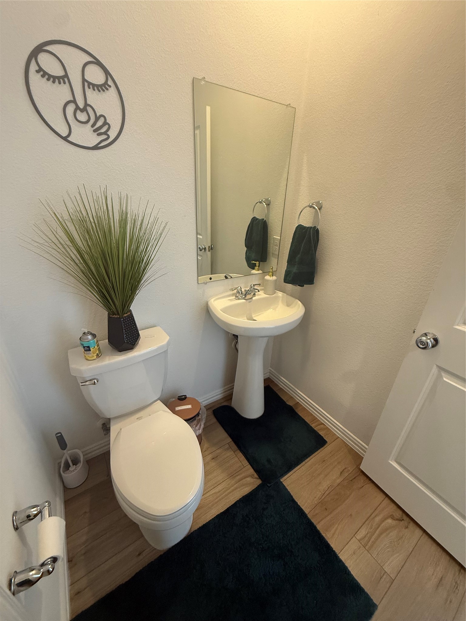 3153 Beechwood