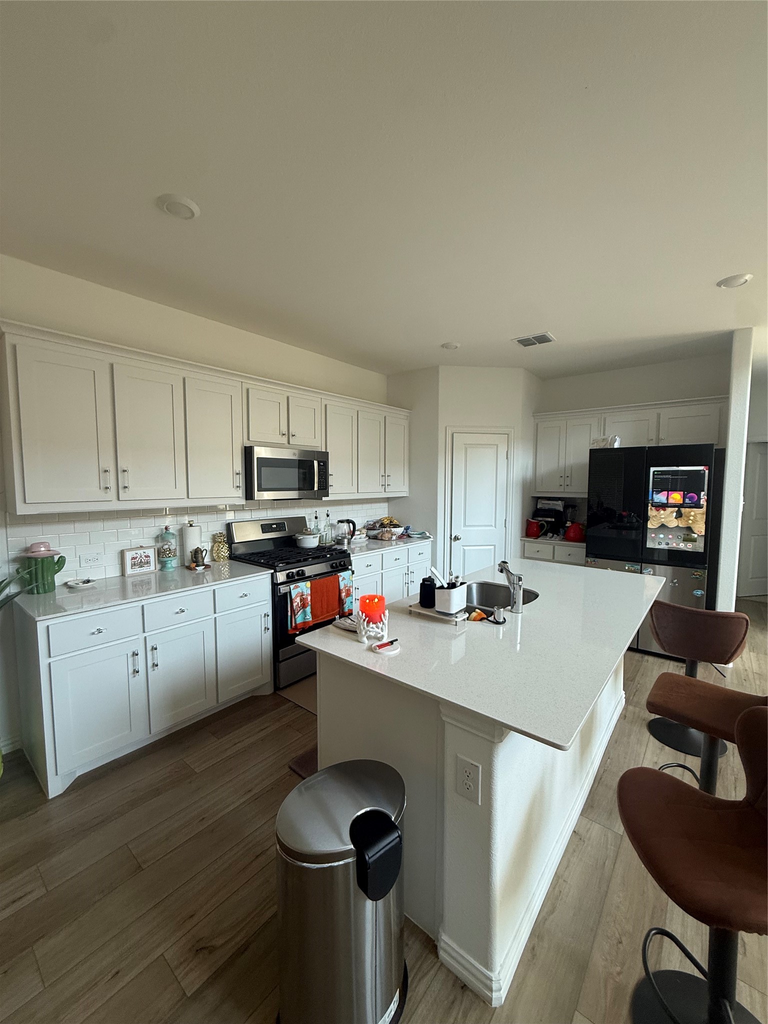 3153 Beechwood