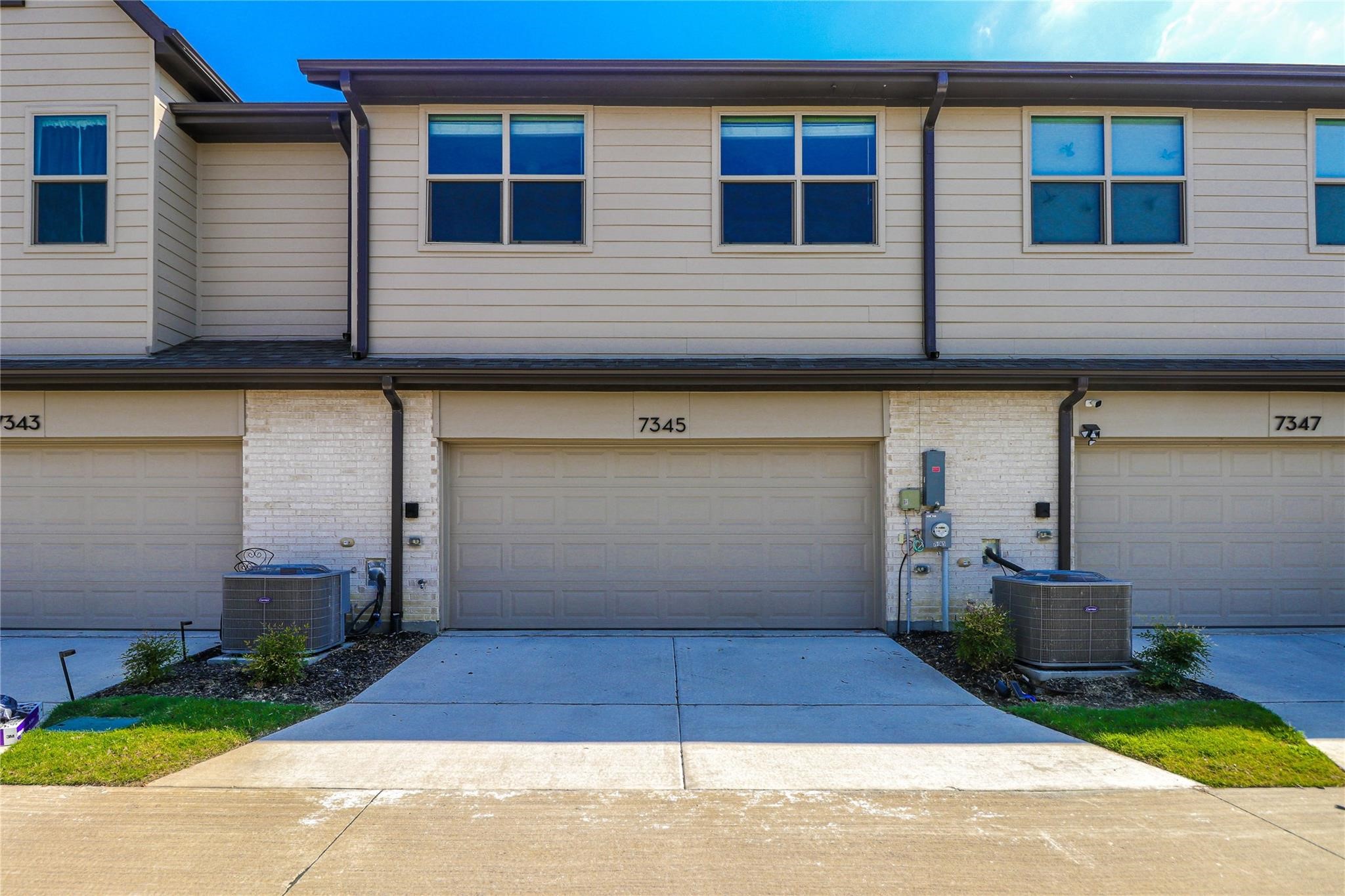 7345 Ventura Lane
