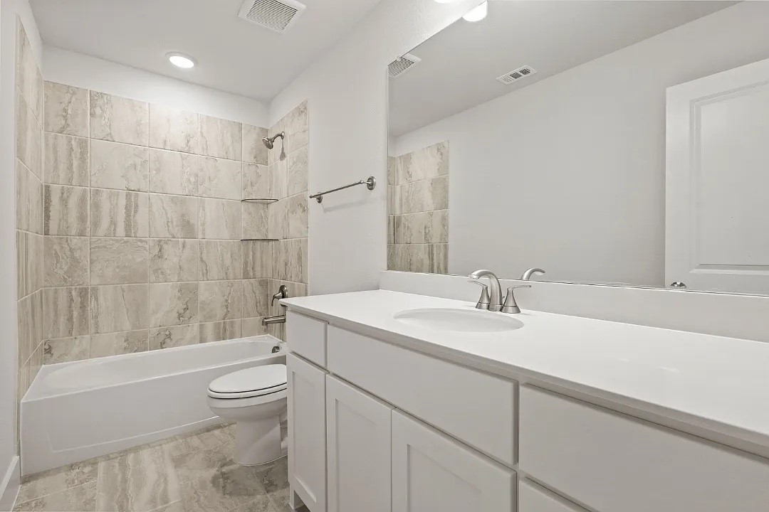 3821 Ablon Trail