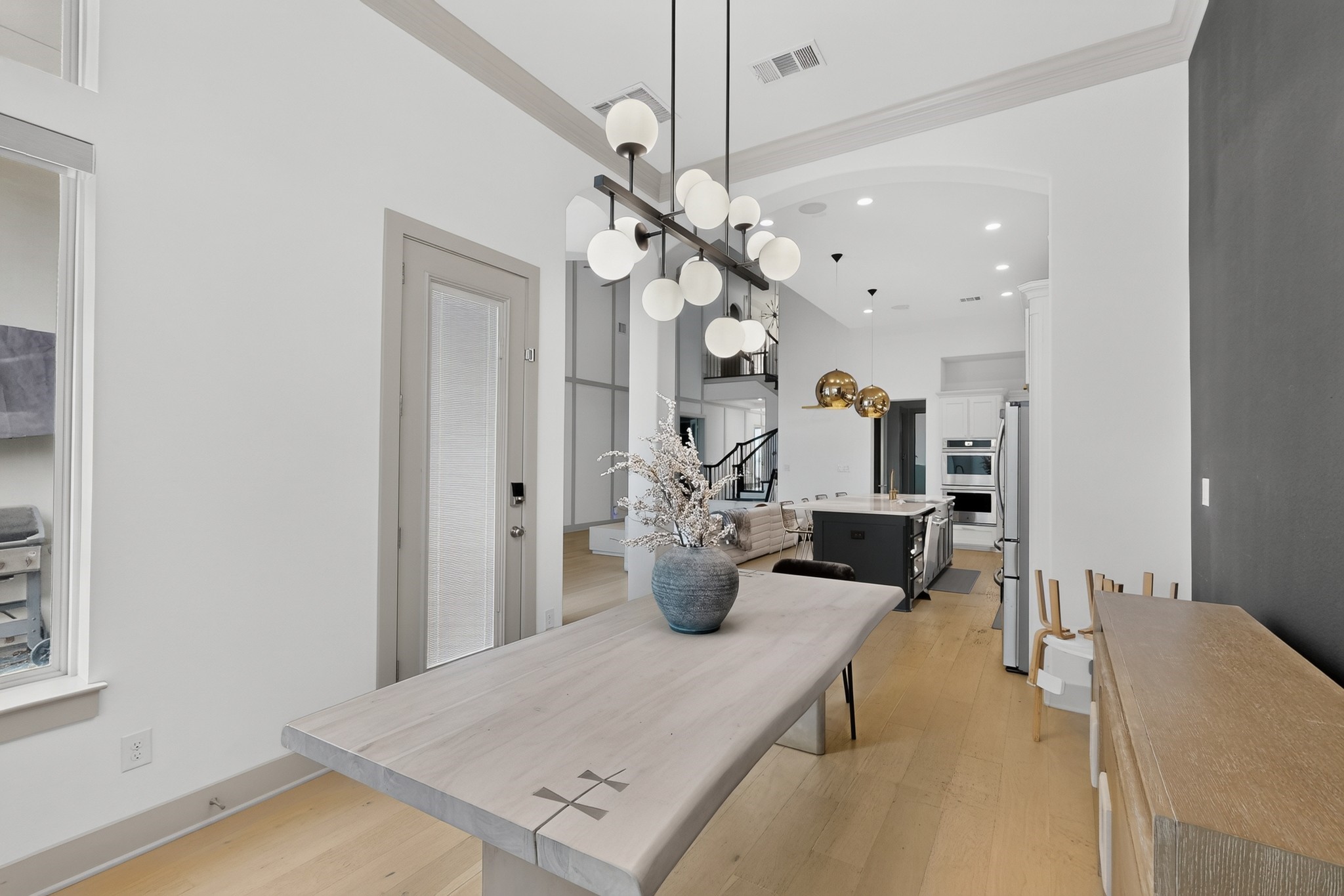 855 Emporio drive