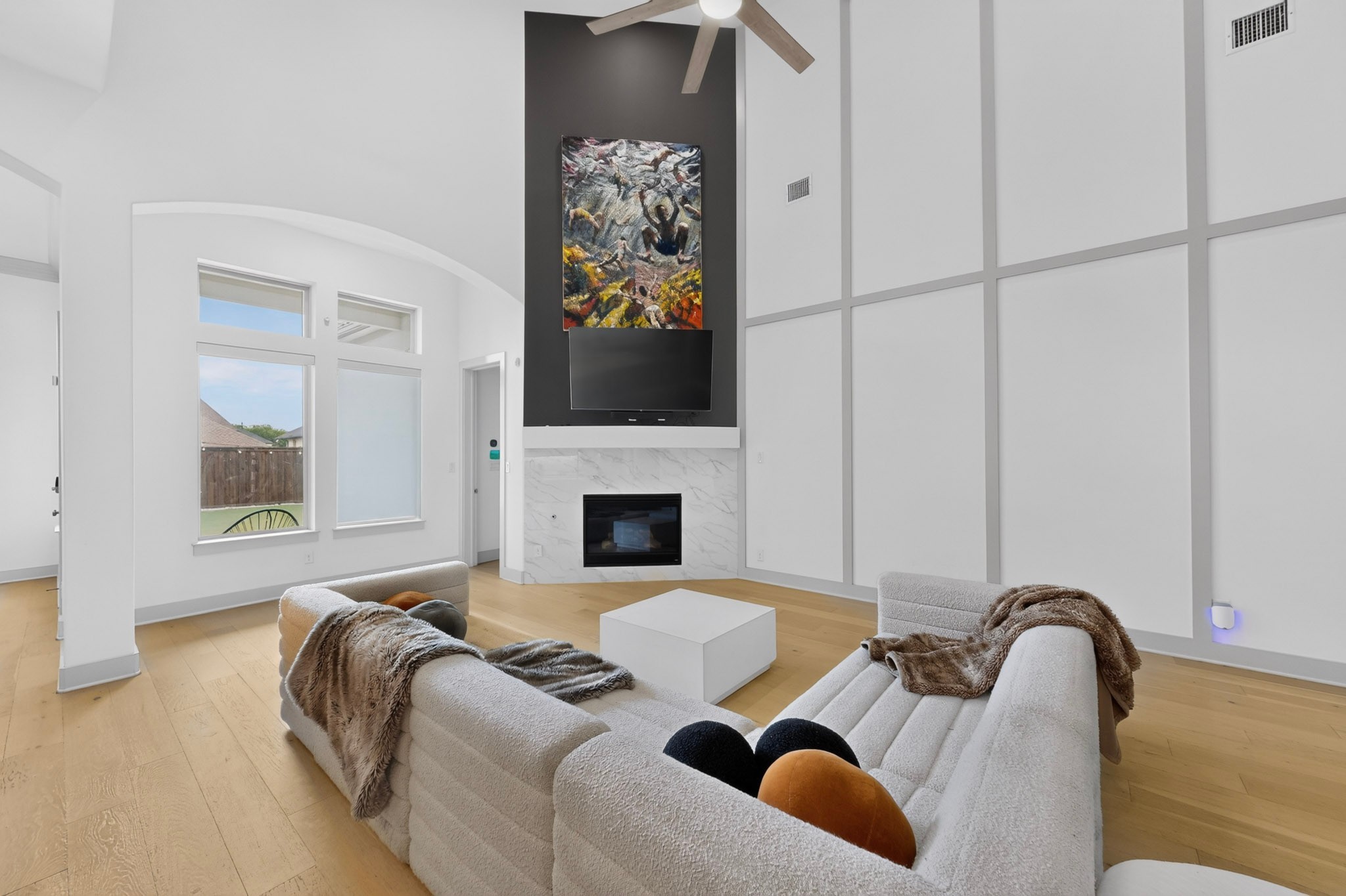 855 Emporio drive