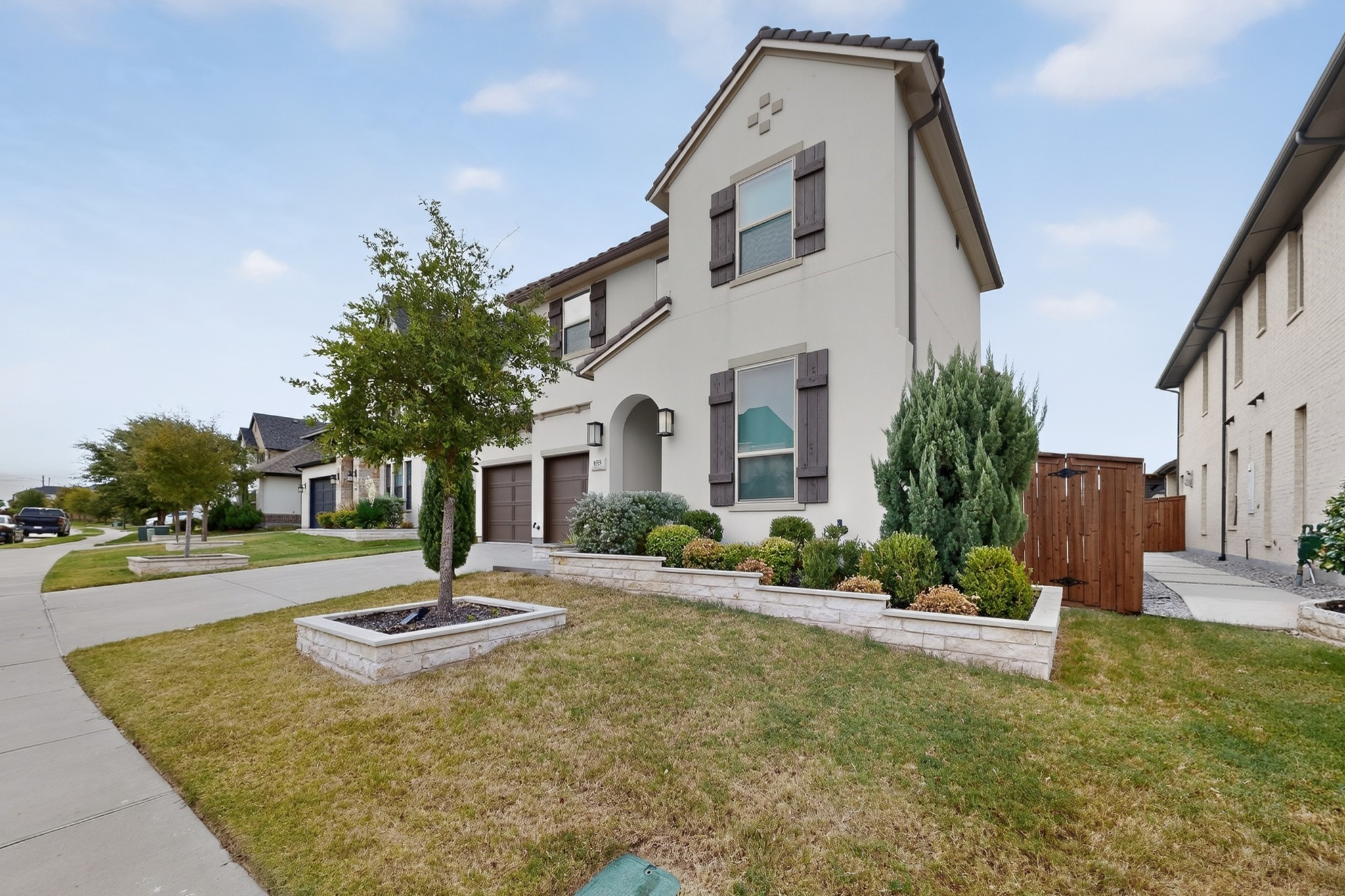 855 Emporio drive