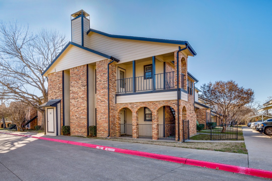 2835 Keller Springs 502