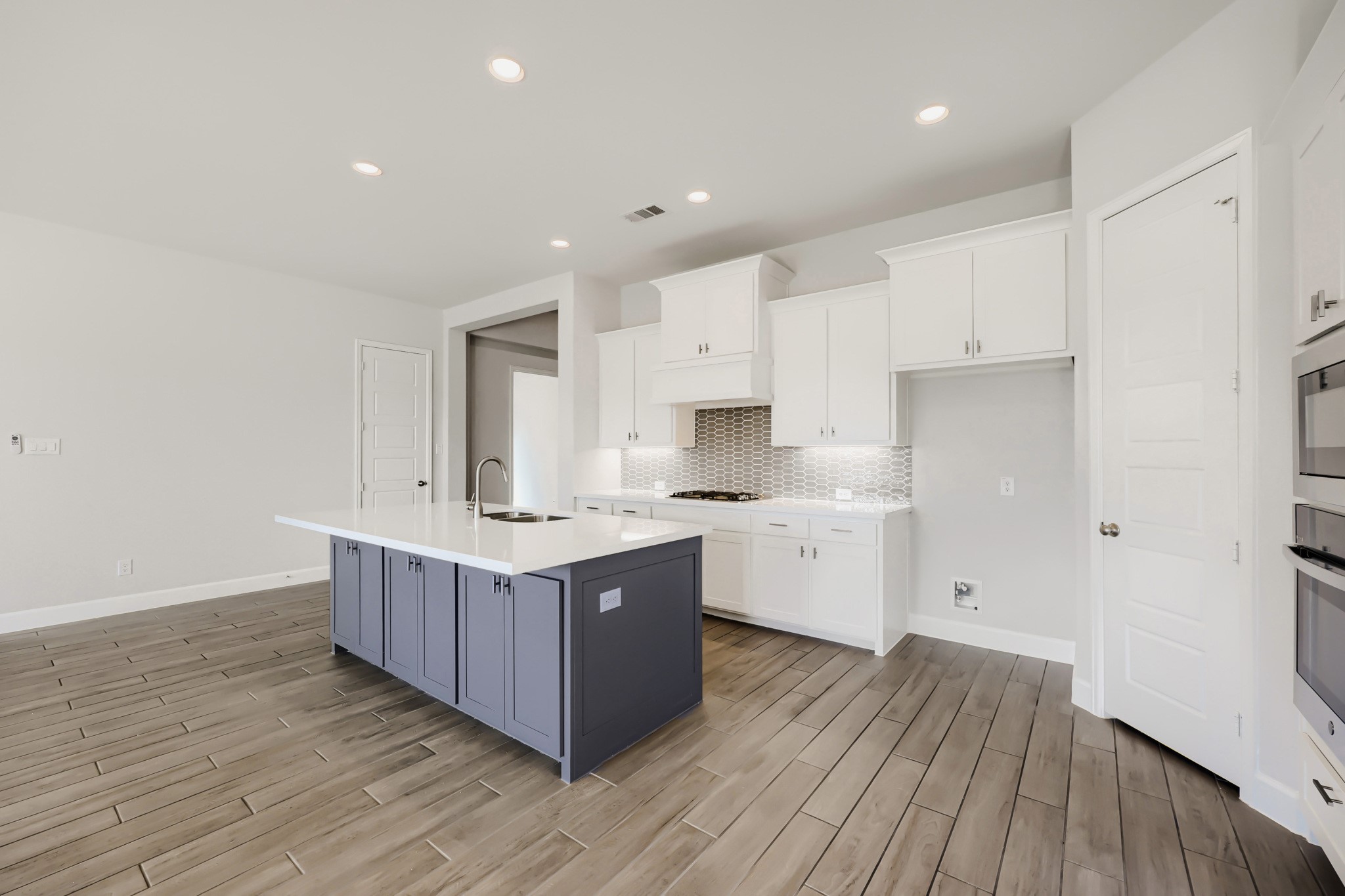 1505 Misty Pasture Way